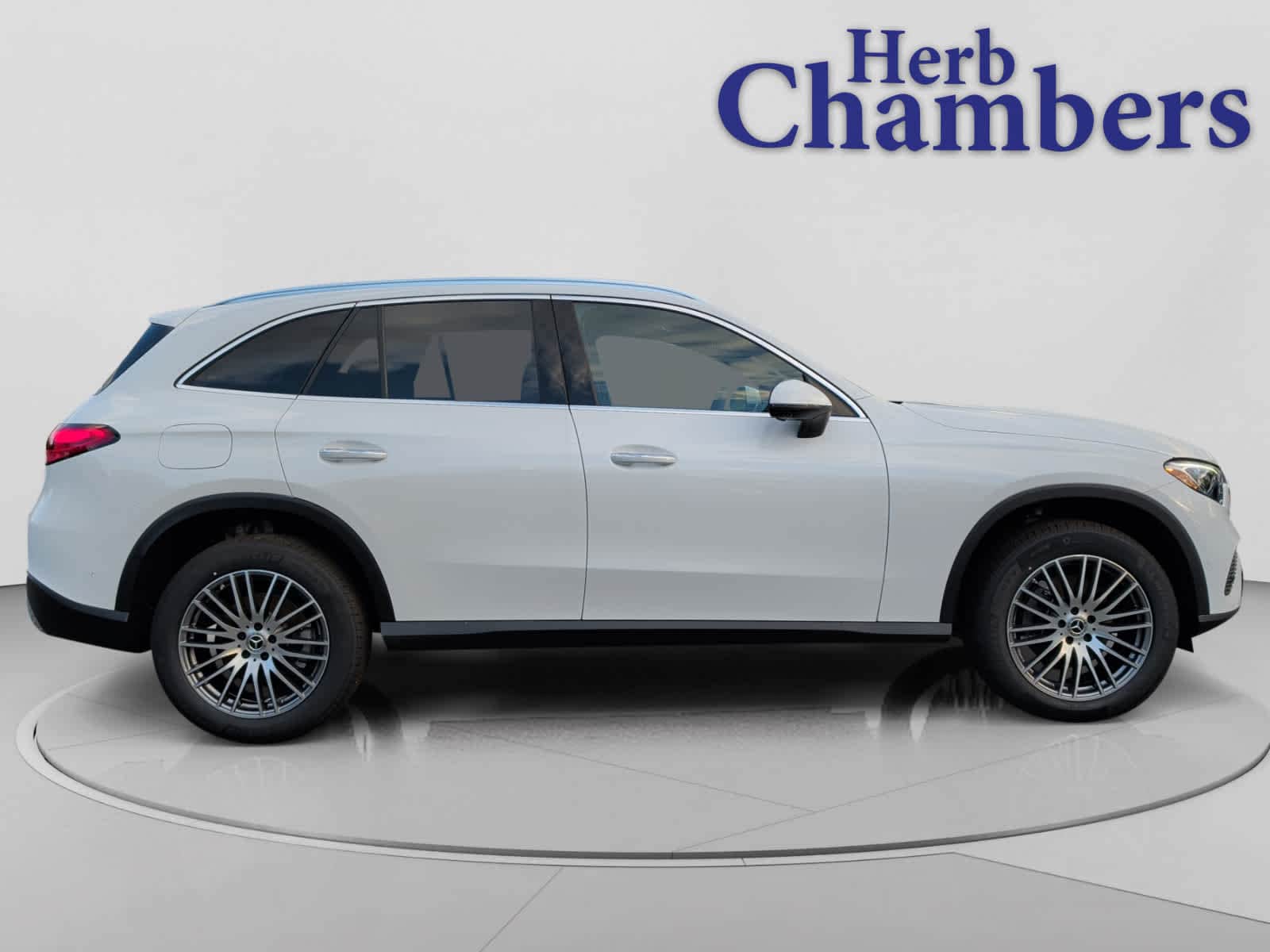 new 2026 Mercedes-Benz GLC 300 car