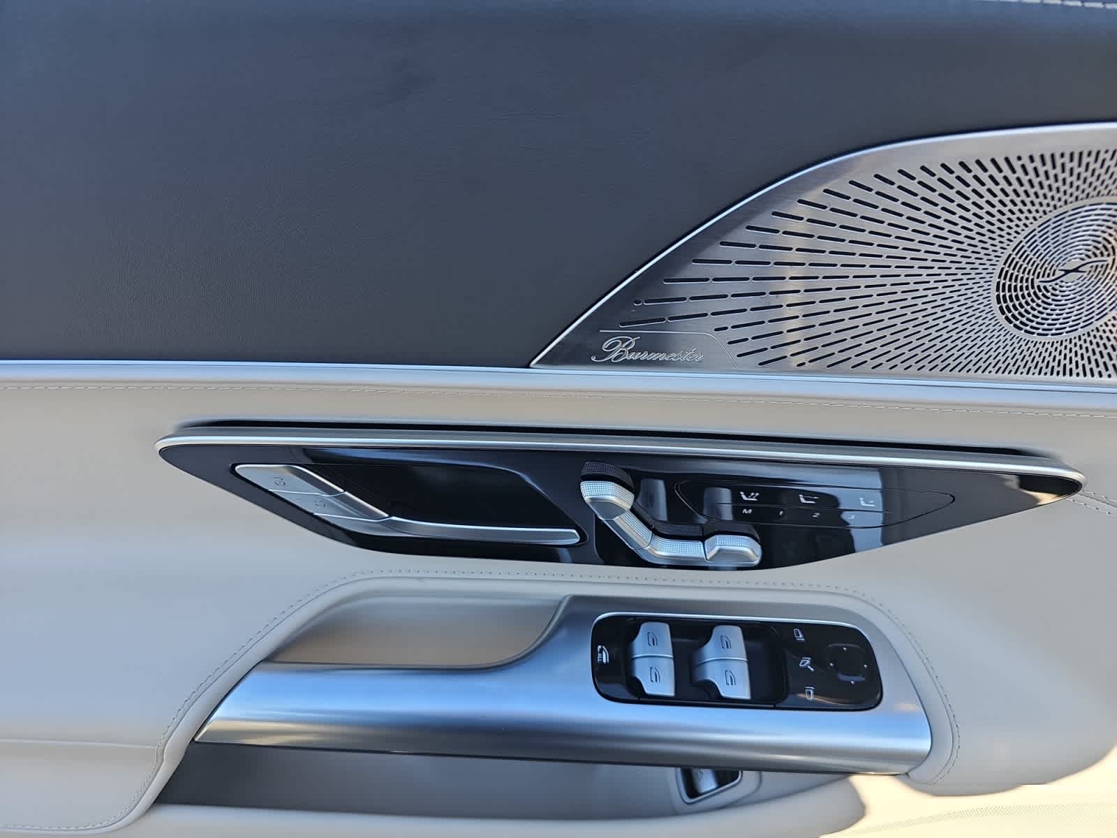 used 2023 Mercedes-Benz AMG SL 43 car, priced at $74,998