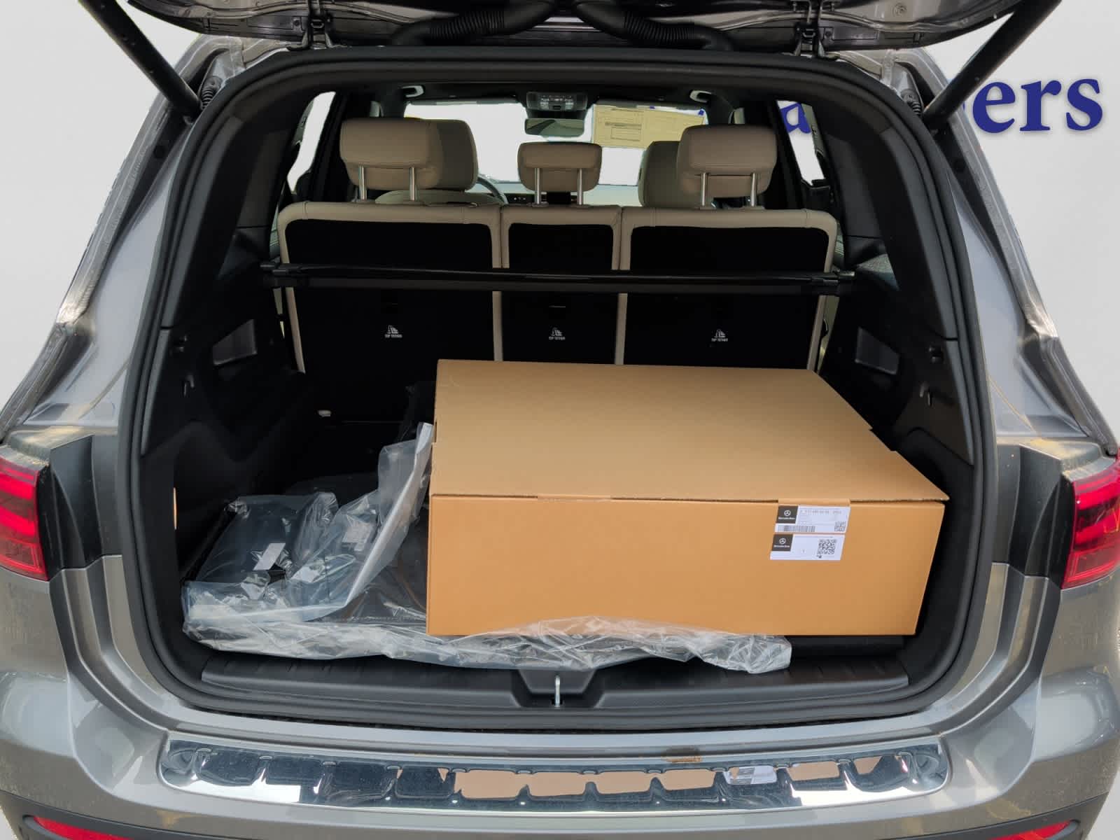 new 2026 Mercedes-Benz GLB 250 car