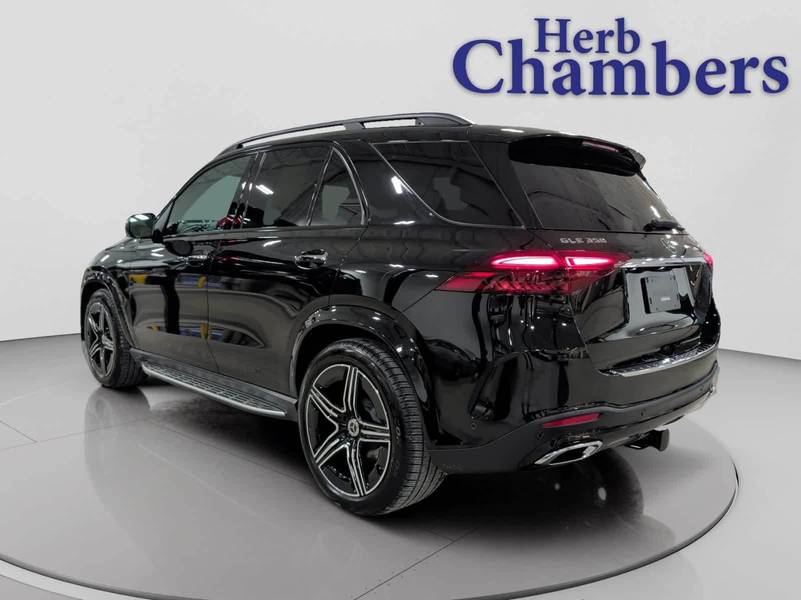 used 2025 Mercedes-Benz GLE 350 car, priced at $69,988