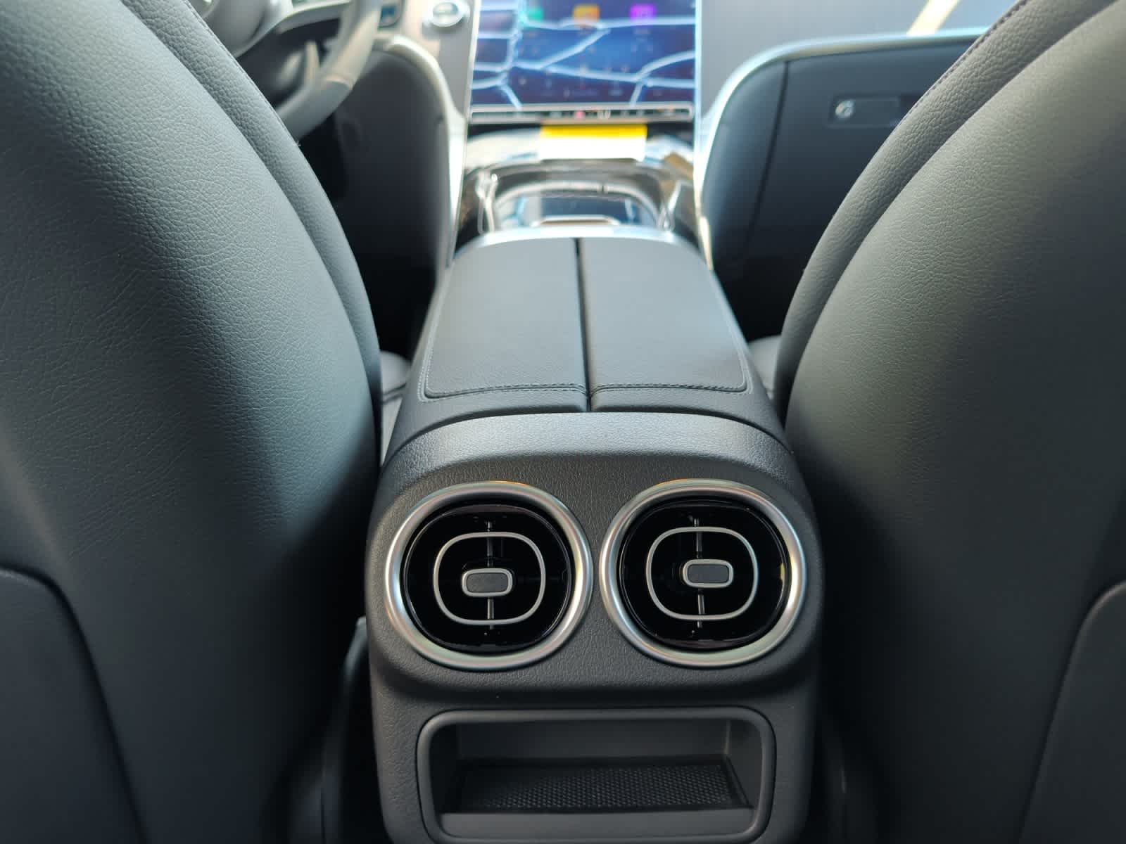 new 2026 Mercedes-Benz GLC 300 car