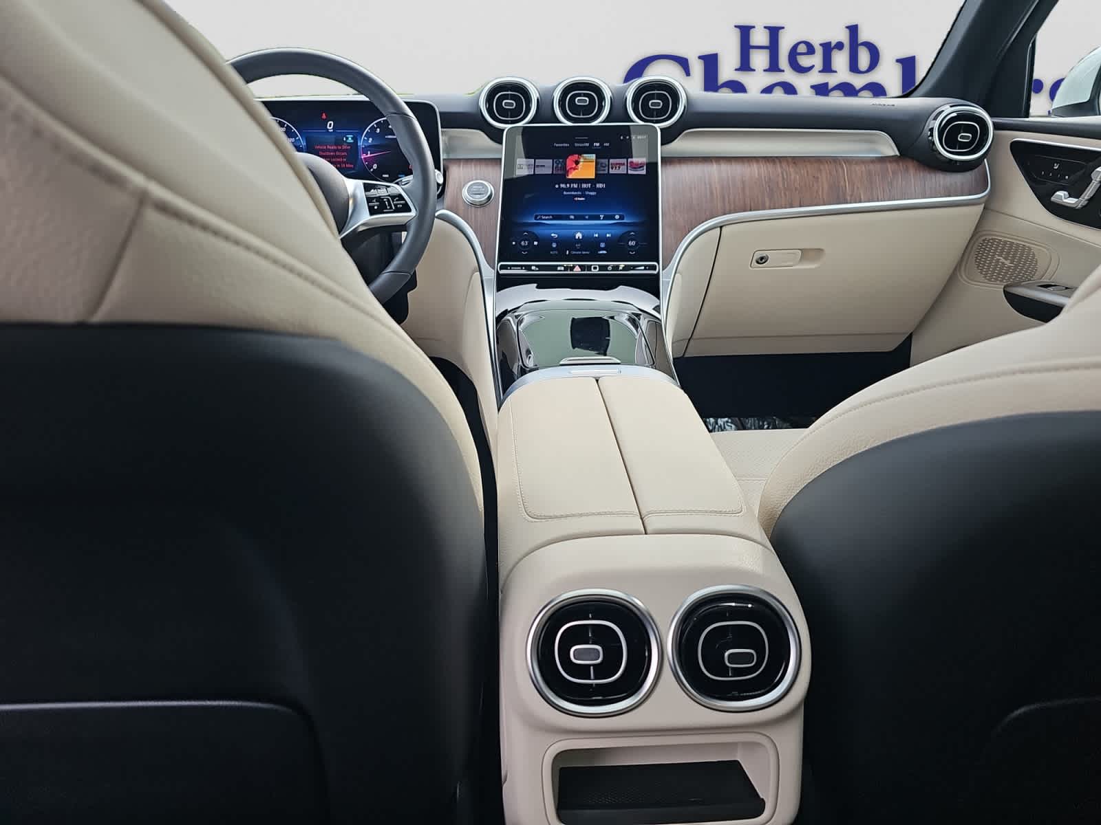 used 2026 Mercedes-Benz GLC 300 car, priced at $46,498