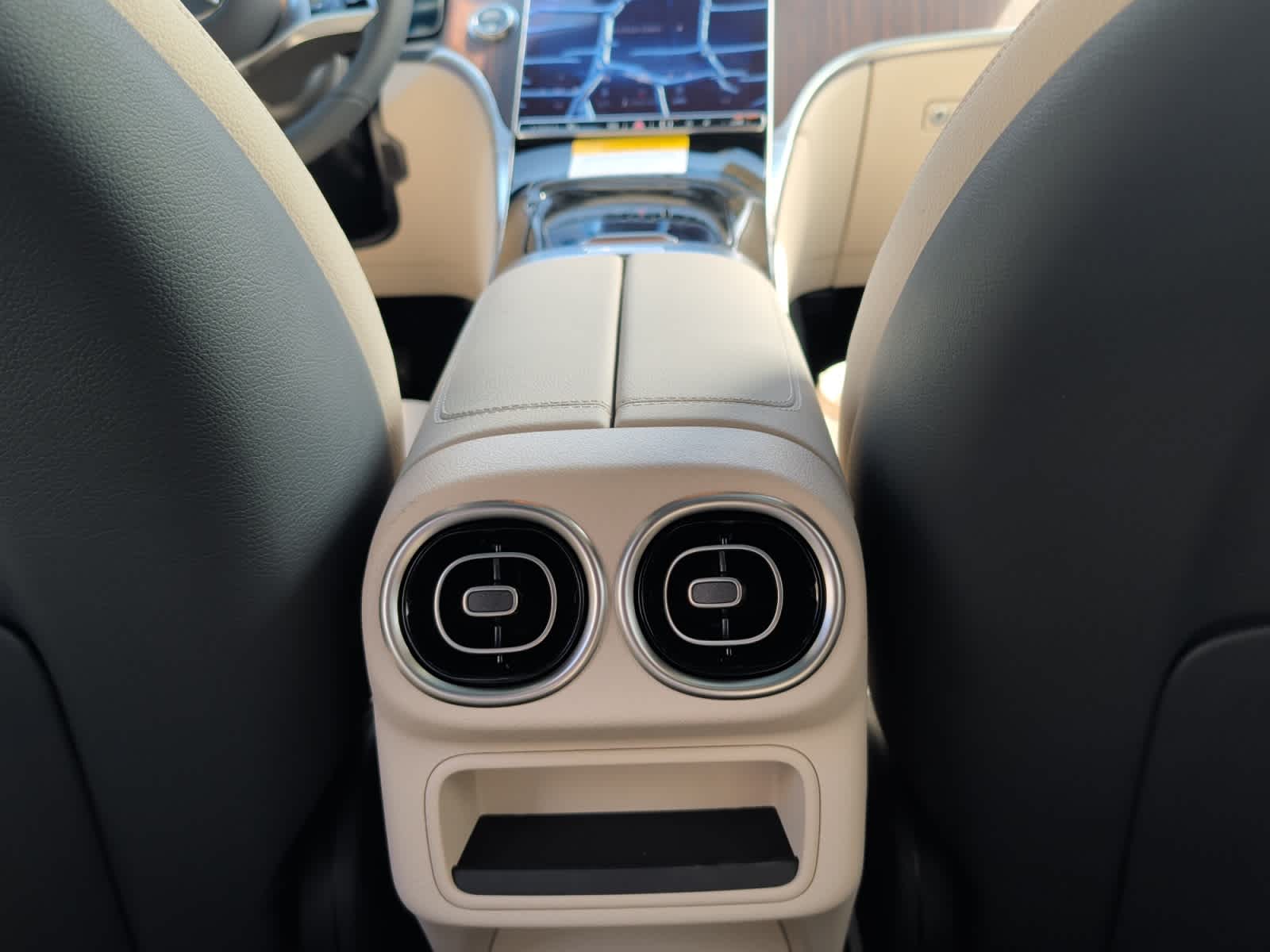 new 2026 Mercedes-Benz GLC 300 car