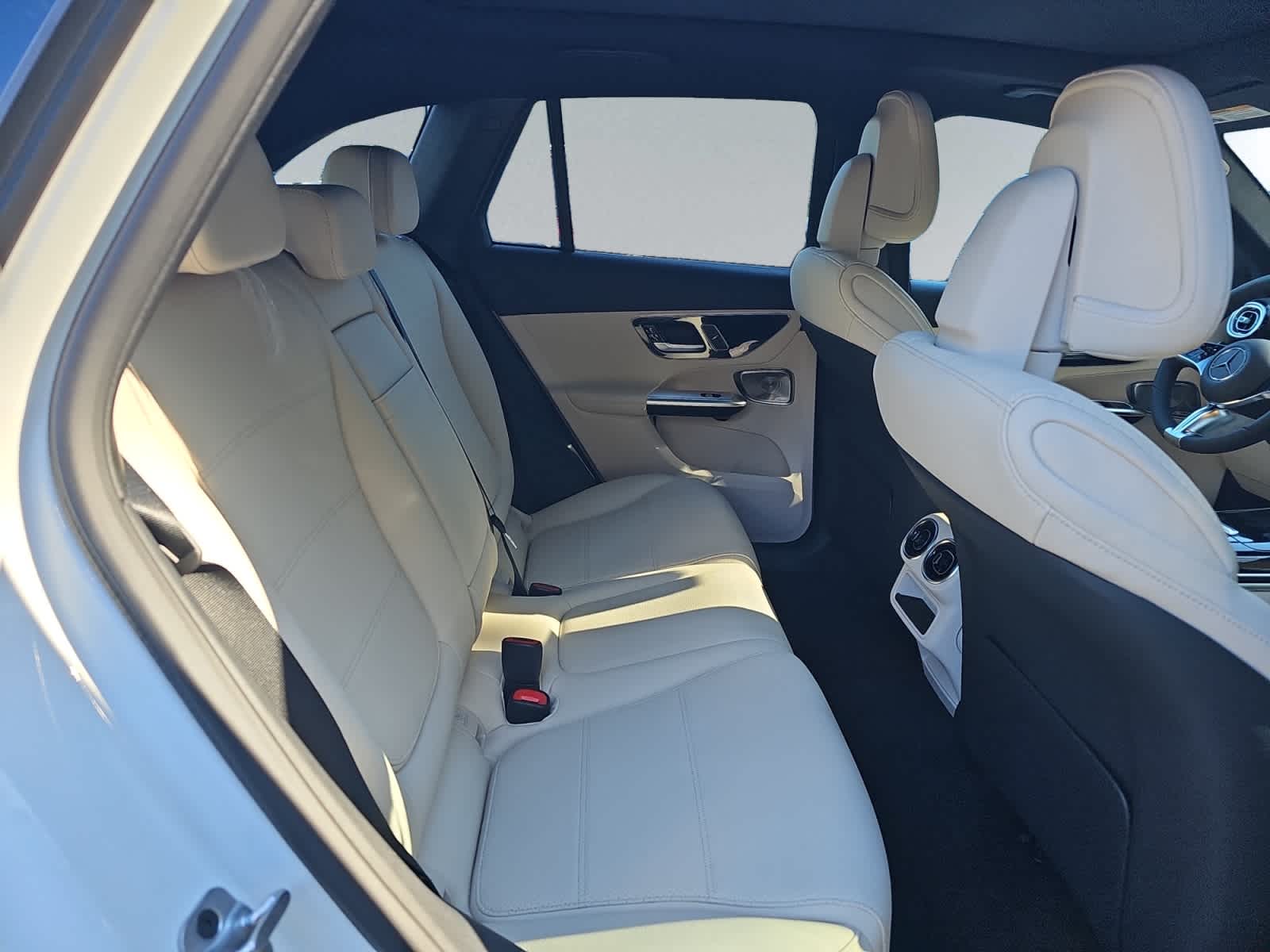 new 2026 Mercedes-Benz GLC 300 car