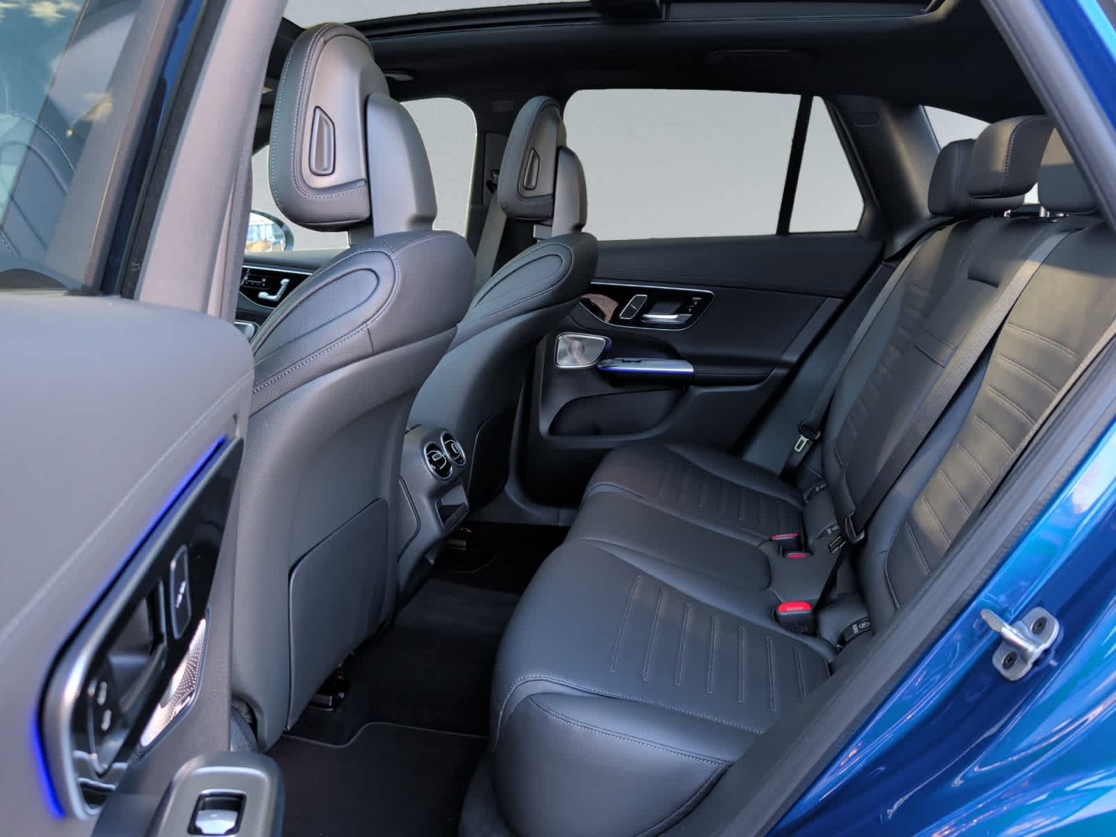 new 2026 Mercedes-Benz GLC 300 car