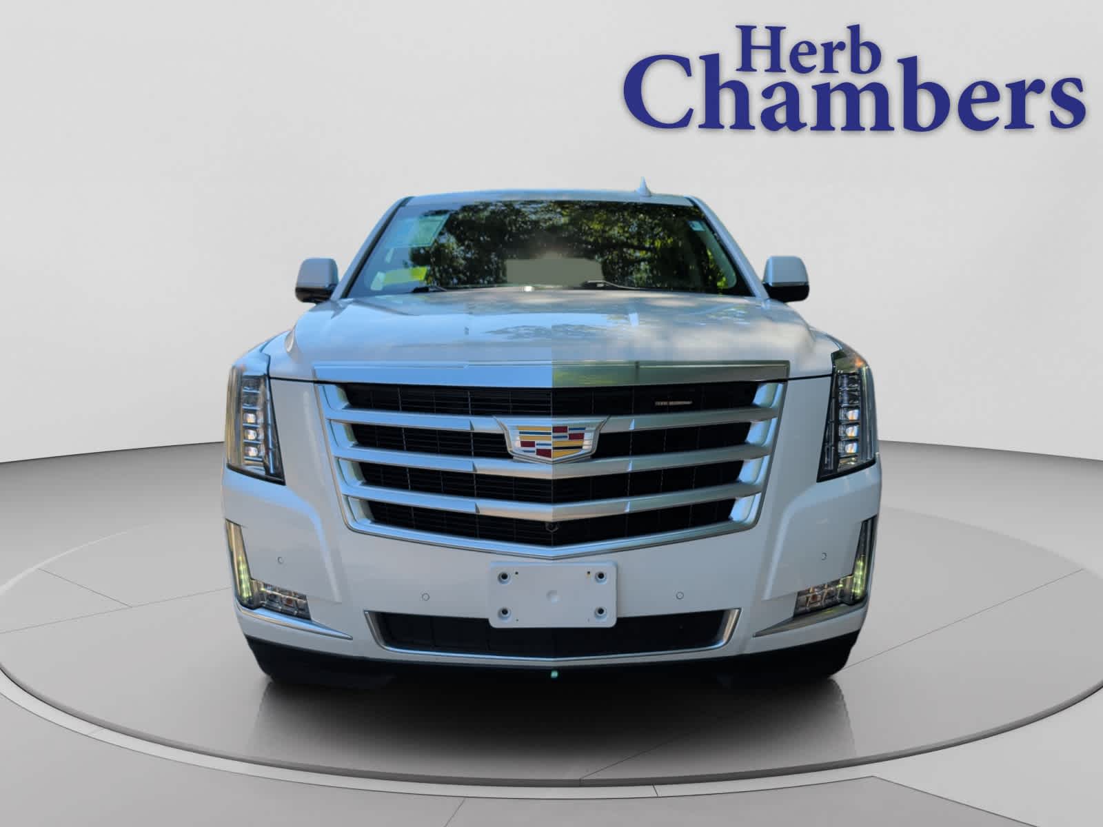 used 2019 Cadillac Escalade car, priced at $32,998