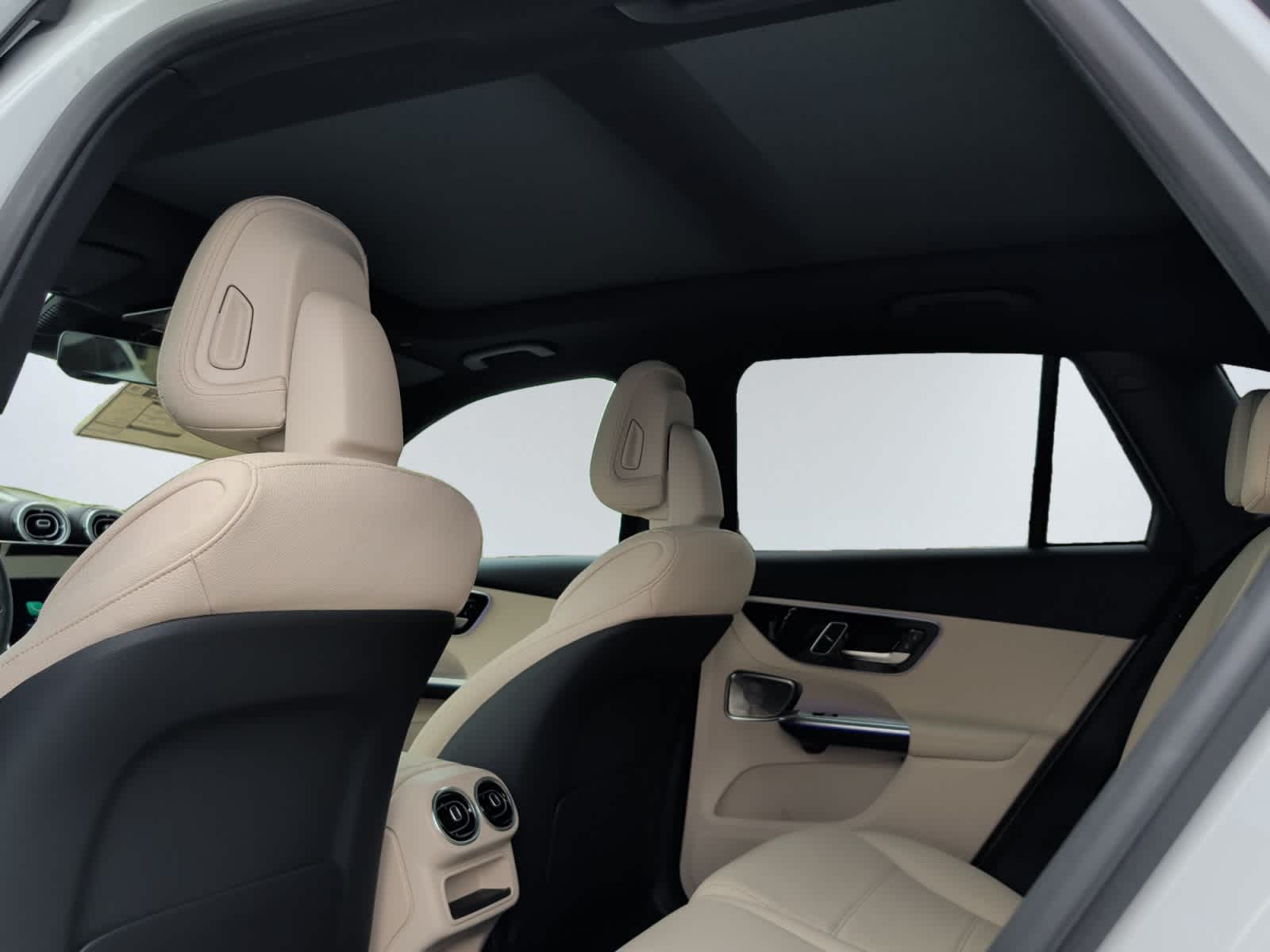 new 2026 Mercedes-Benz GLC 300 car
