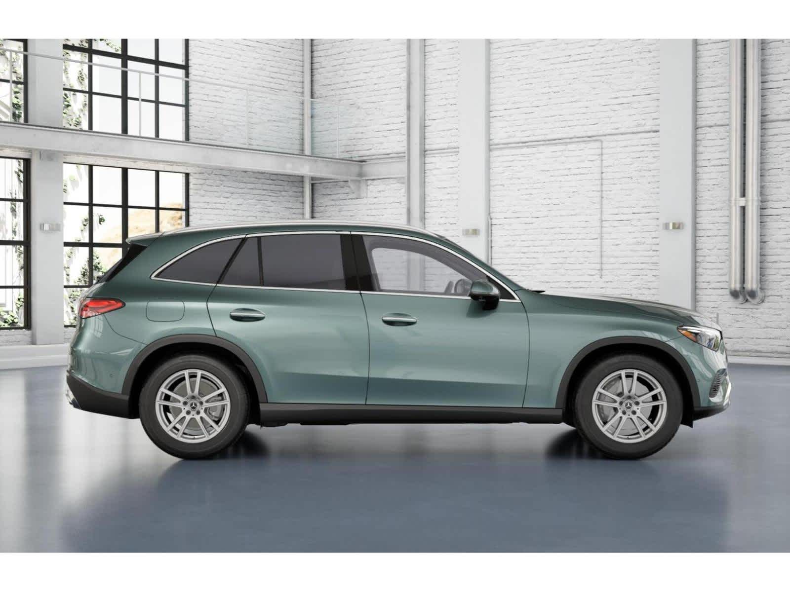 2026 Mercedes Benz GLC 300 4MATIC photo 2