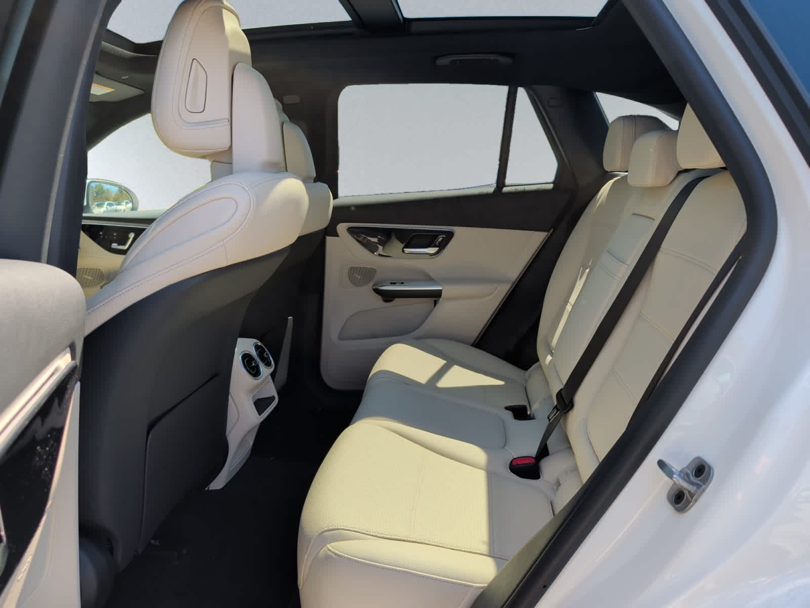 new 2026 Mercedes-Benz GLC 300 car