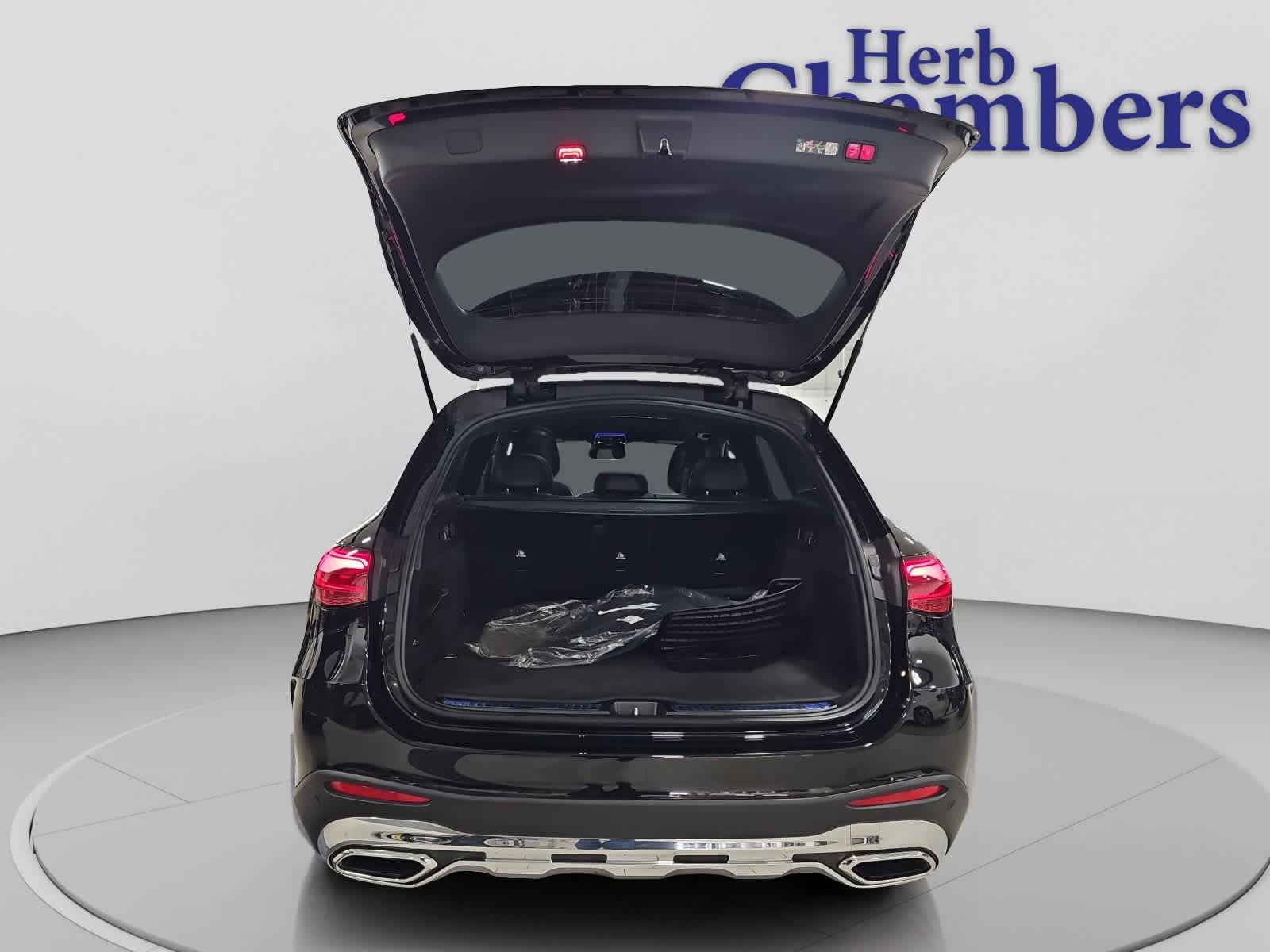 used 2026 Mercedes-Benz GLC 300 car, priced at $51,998