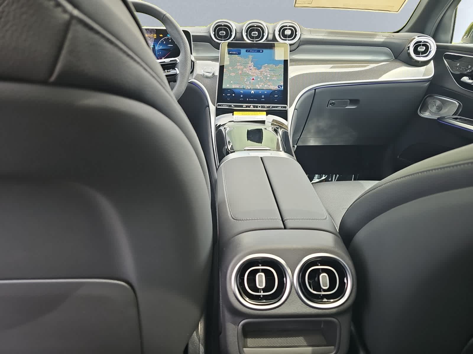 new 2026 Mercedes-Benz GLC 300 car