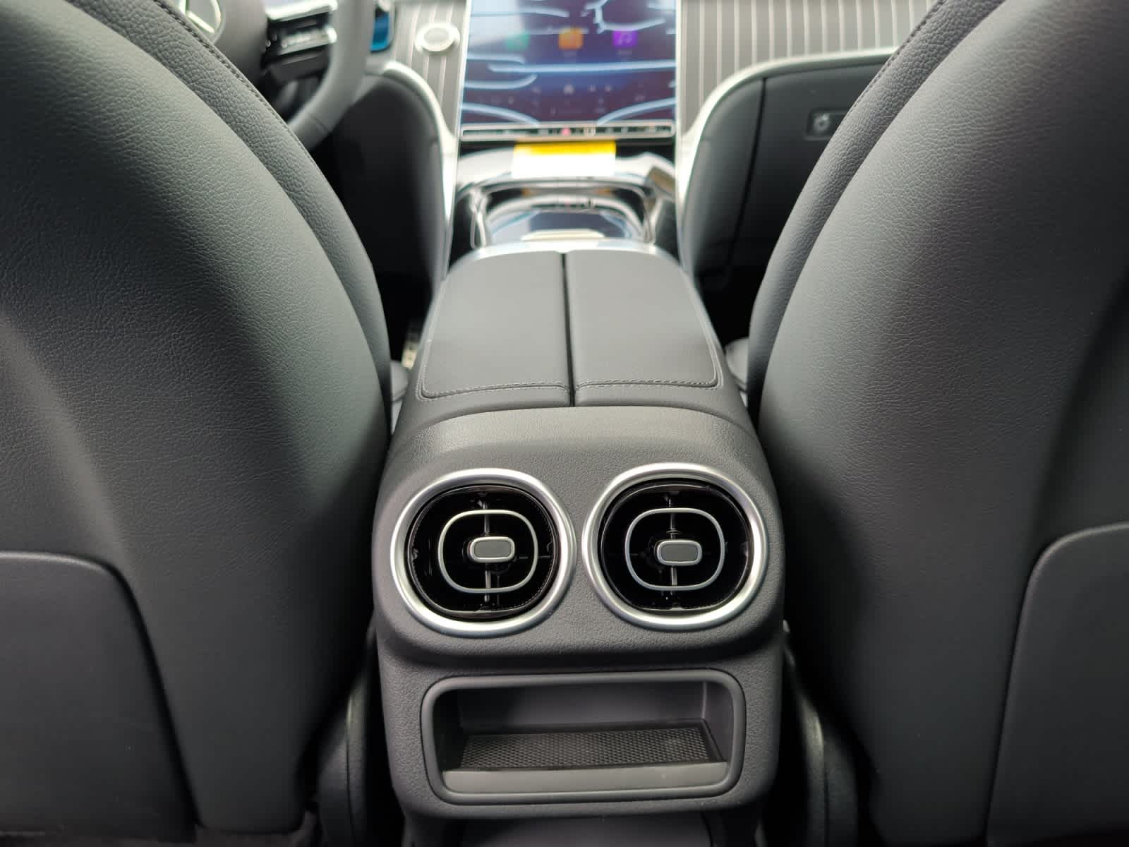 new 2026 Mercedes-Benz GLC 300 car