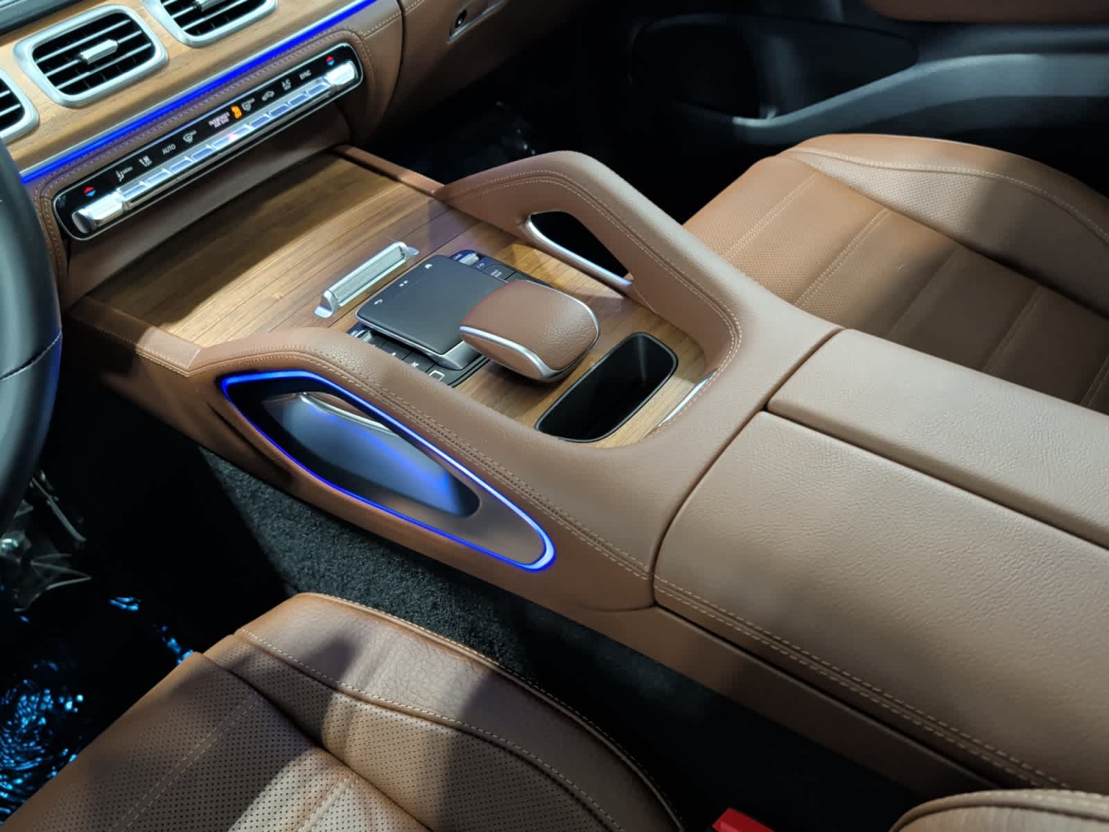 used 2025 Mercedes-Benz GLE 350 car, priced at $67,988