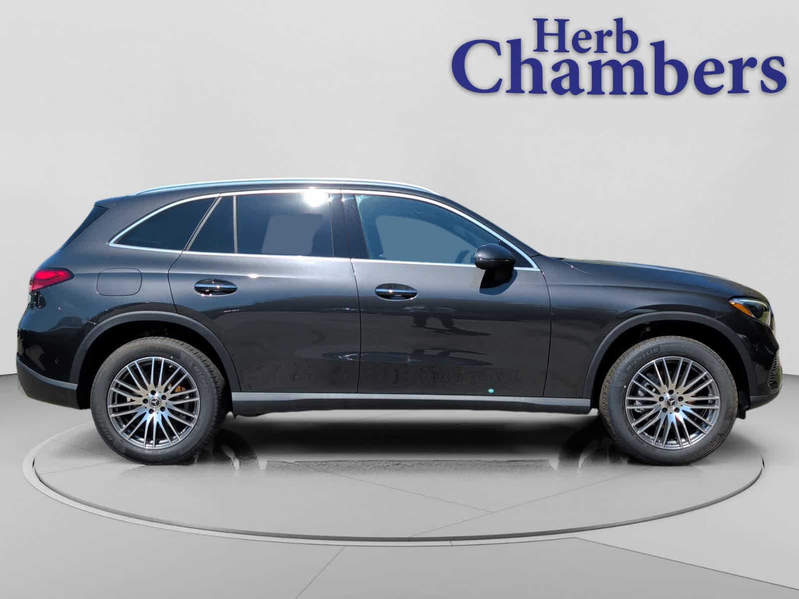 new 2026 Mercedes-Benz GLC 300 car