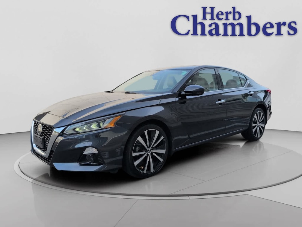 Used 2021 Nissan Altima 2.5 Platinum Sedan
