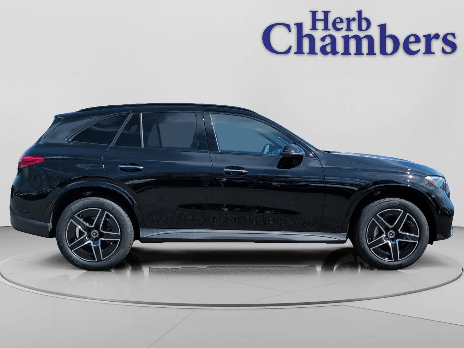 new 2026 Mercedes-Benz GLC 300 car