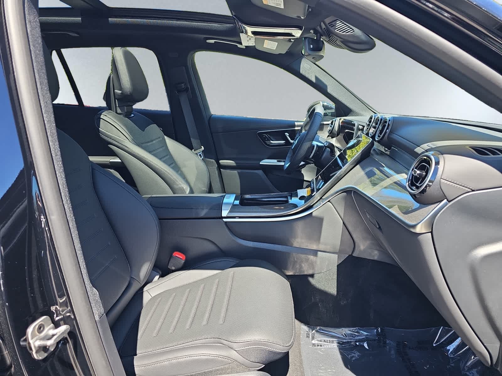 new 2026 Mercedes-Benz GLC 300 car