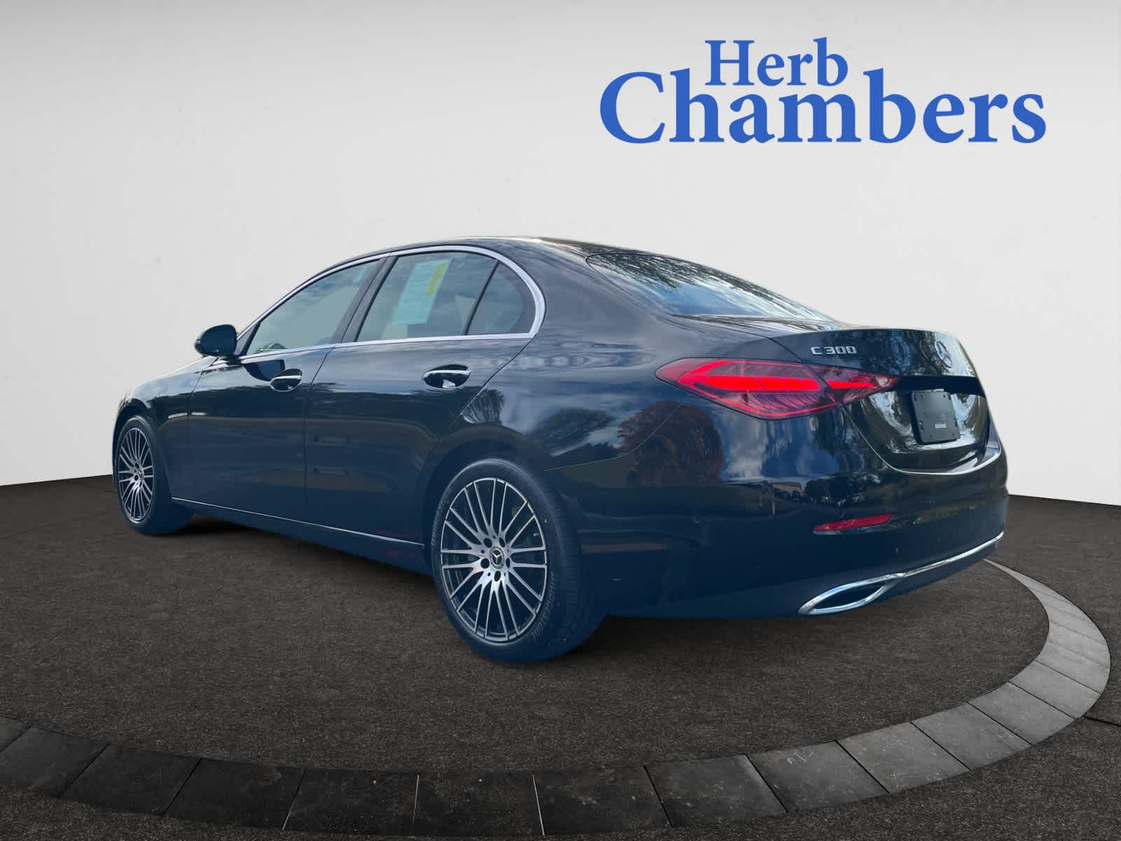 2025 Mercedes Benz C 300 4MATIC photo 3