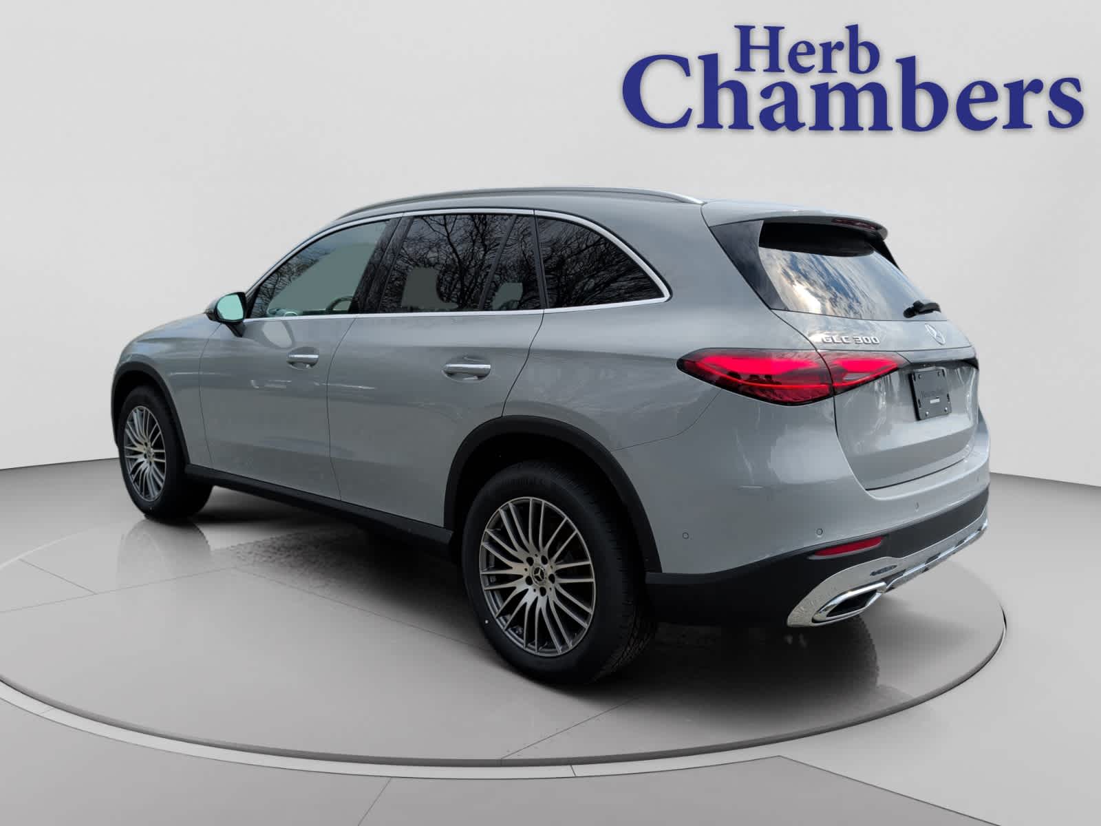 new 2026 Mercedes-Benz GLC 300 car