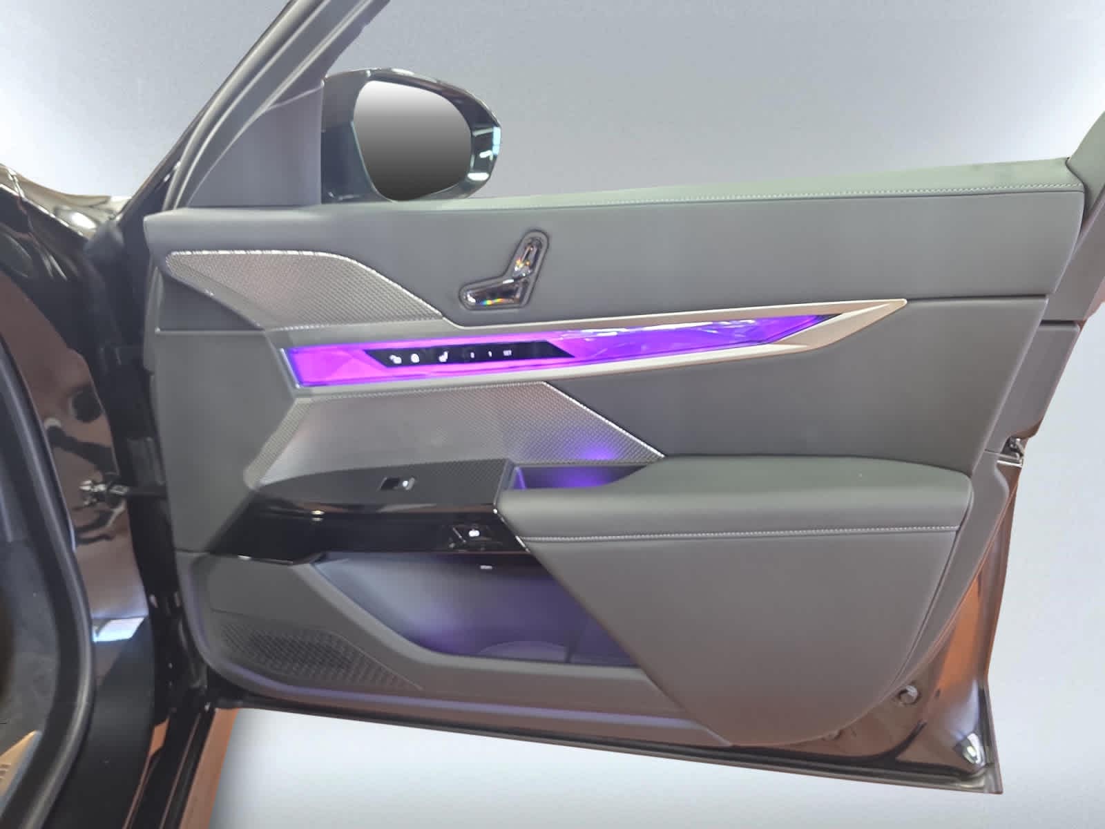 used 2025 BMW 760i car, priced at $101,488