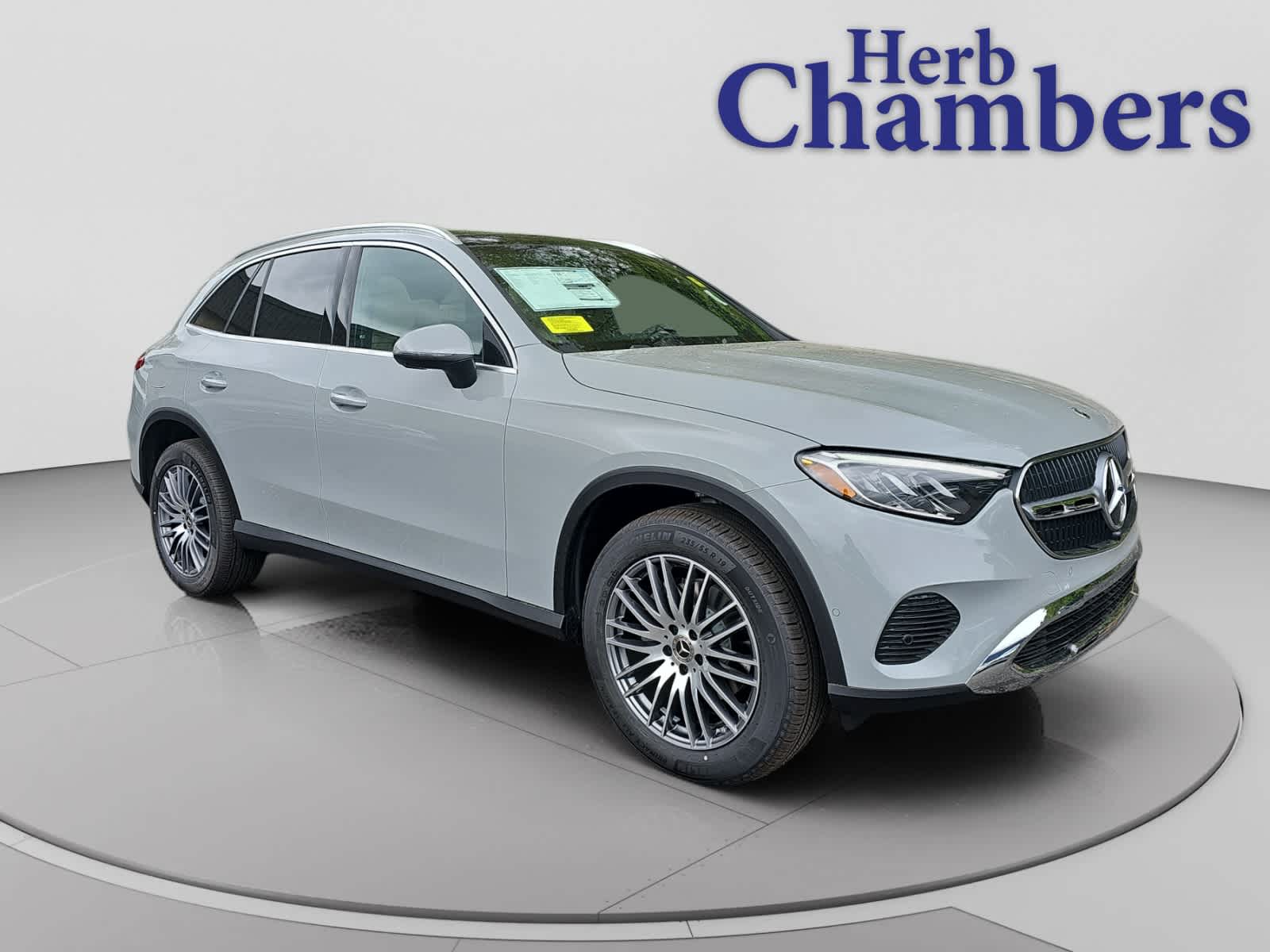 new 2026 Mercedes-Benz GLC 300 car