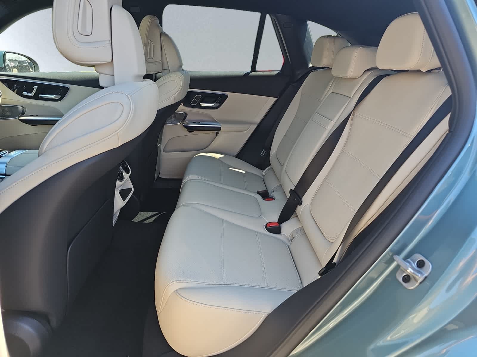 new 2026 Mercedes-Benz GLC 300 car