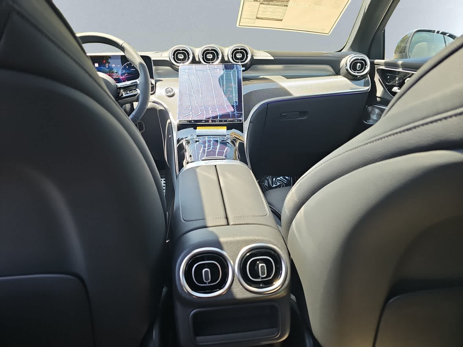 new 2026 Mercedes-Benz GLC 300 car