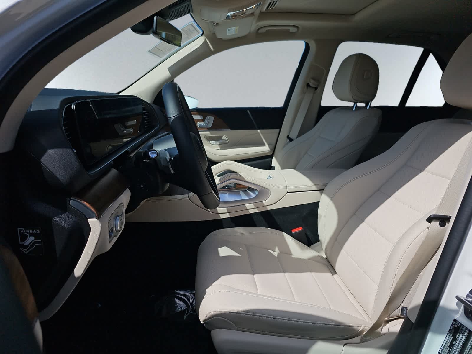 used 2026 Mercedes-Benz GLE 350 car, priced at $63,998