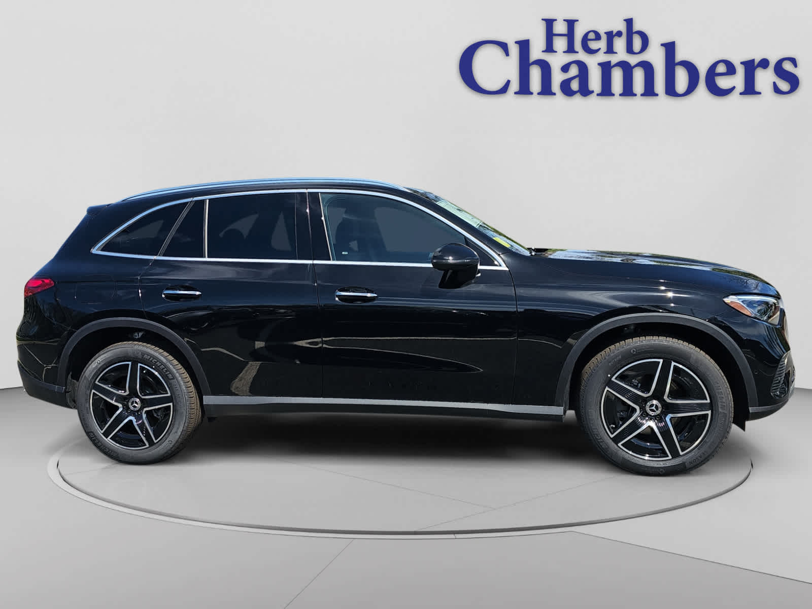 new 2026 Mercedes-Benz GLC 300 car