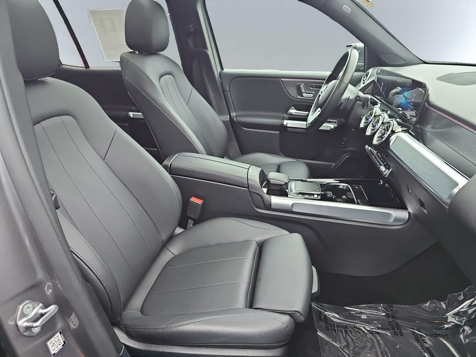 used 2022 Mercedes-Benz GLB 250 car, priced at $28,998