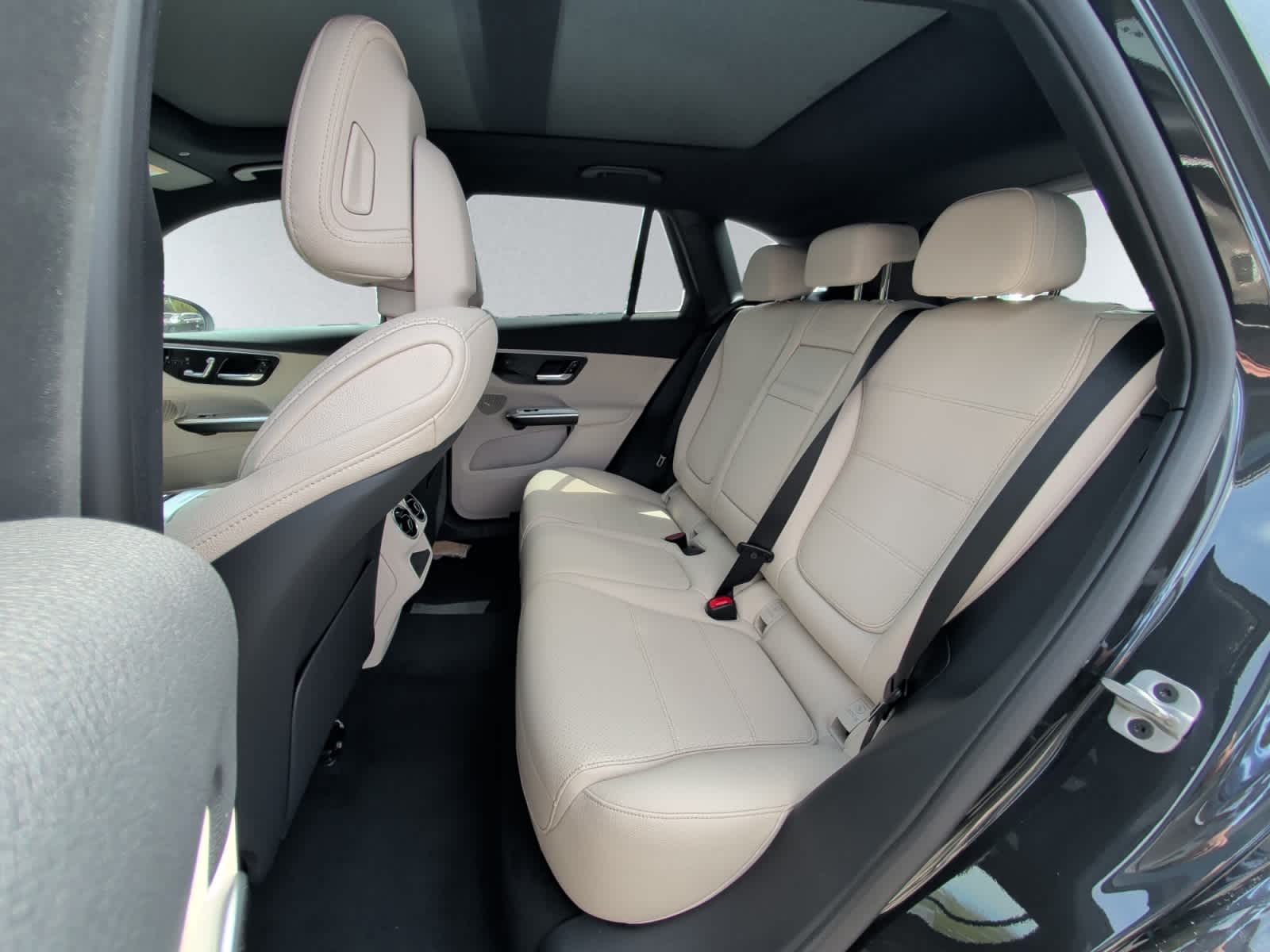 new 2026 Mercedes-Benz GLC 300 car