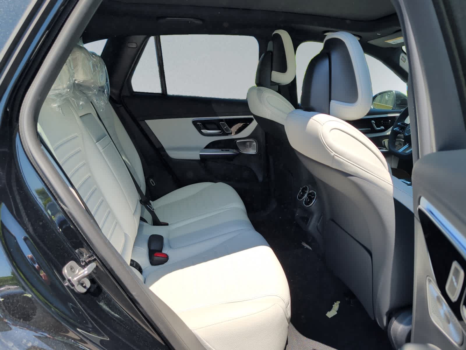 new 2026 Mercedes-Benz GLC 300 car