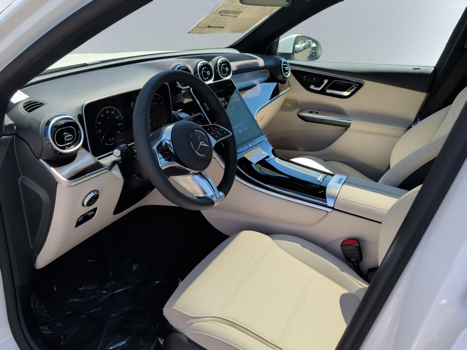 new 2026 Mercedes-Benz GLC 300 car