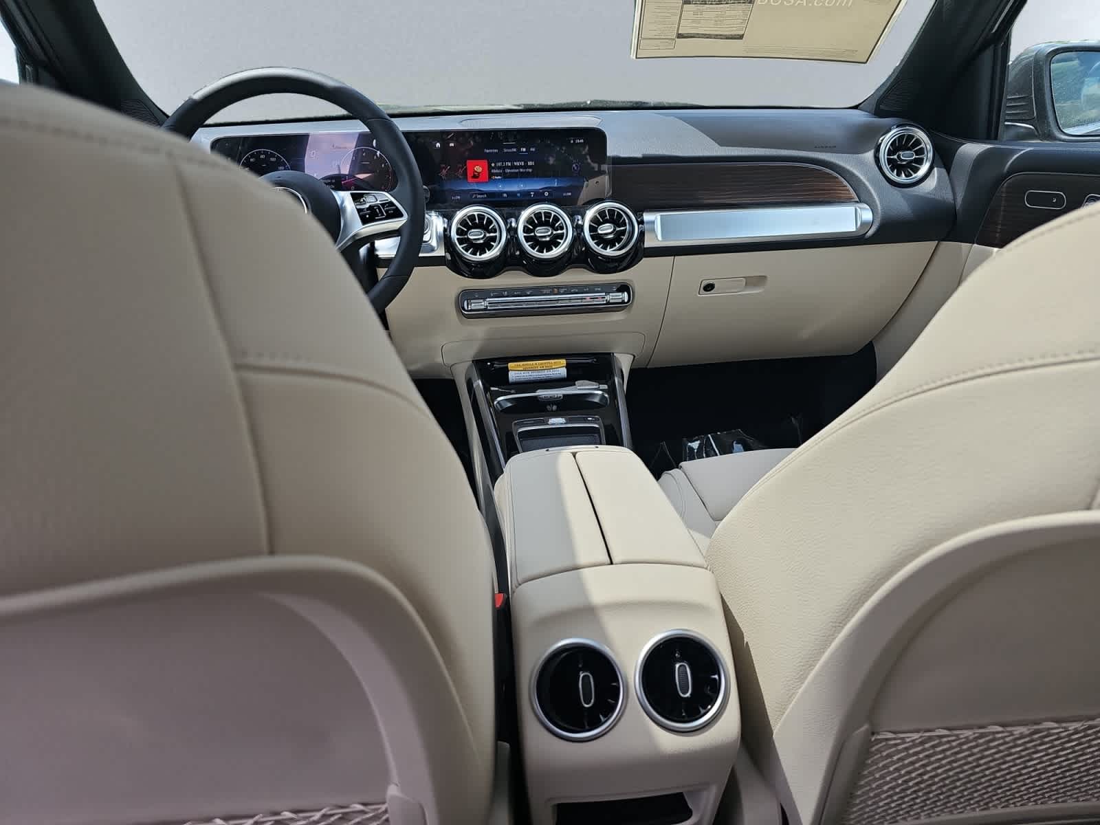new 2026 Mercedes-Benz GLB 250 car
