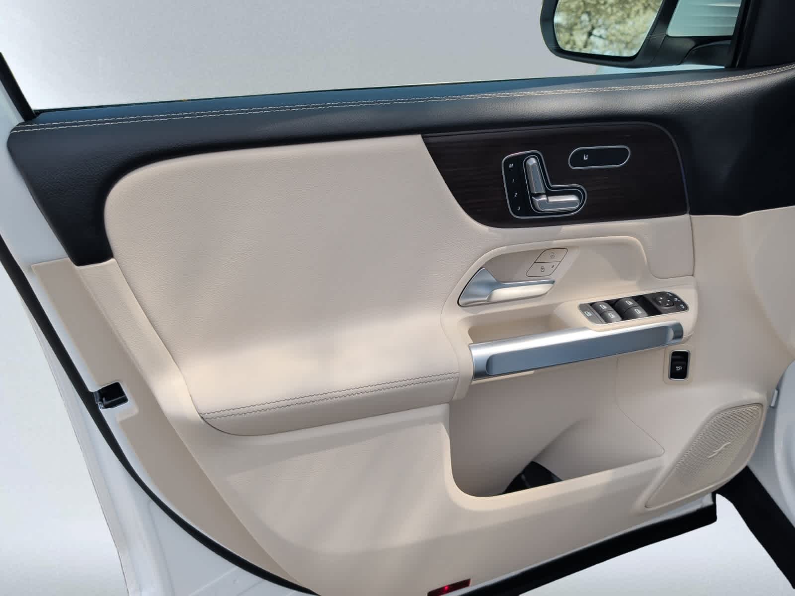 used 2026 Mercedes-Benz GLB 250 car, priced at $44,498
