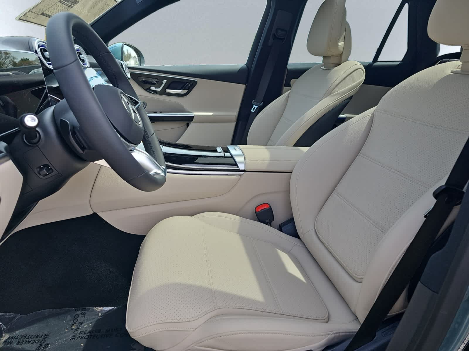 new 2026 Mercedes-Benz GLC 300 car