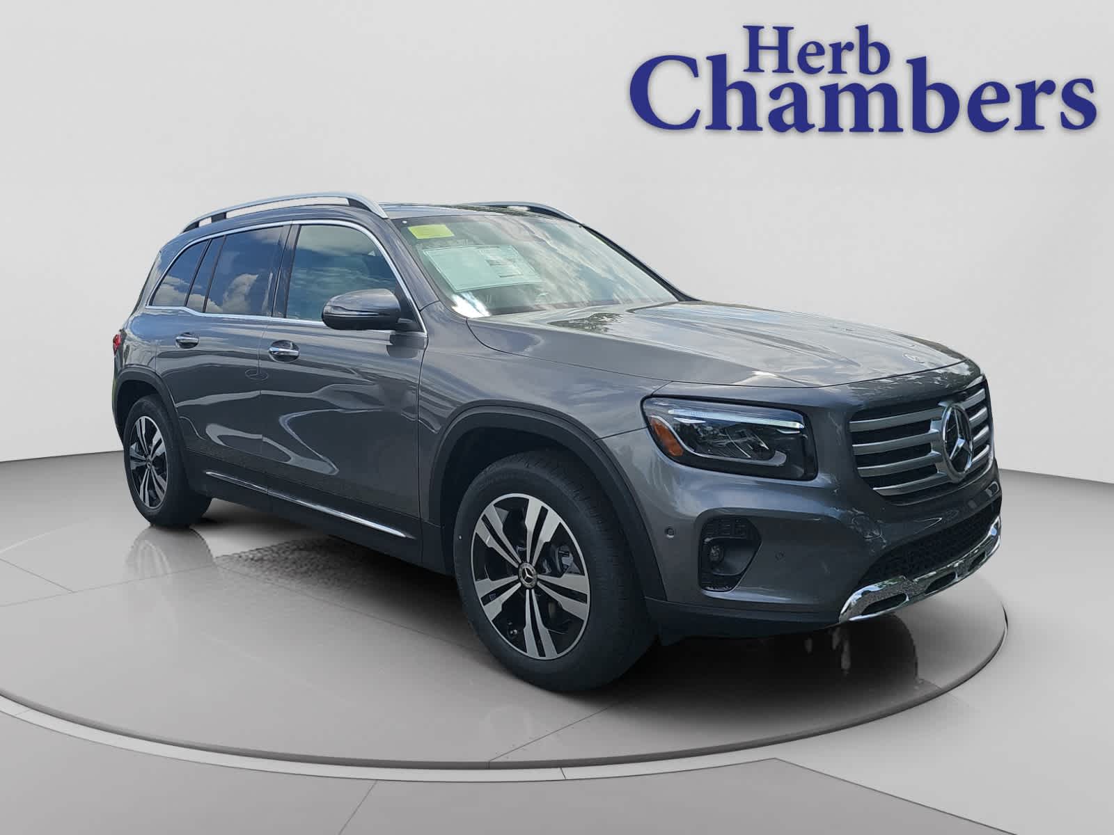 new 2026 Mercedes-Benz GLB 250 car