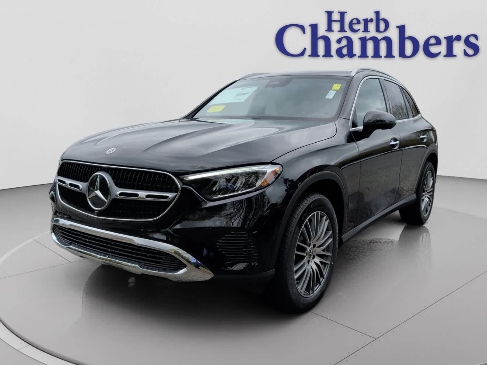 new 2026 Mercedes-Benz GLC 300 car