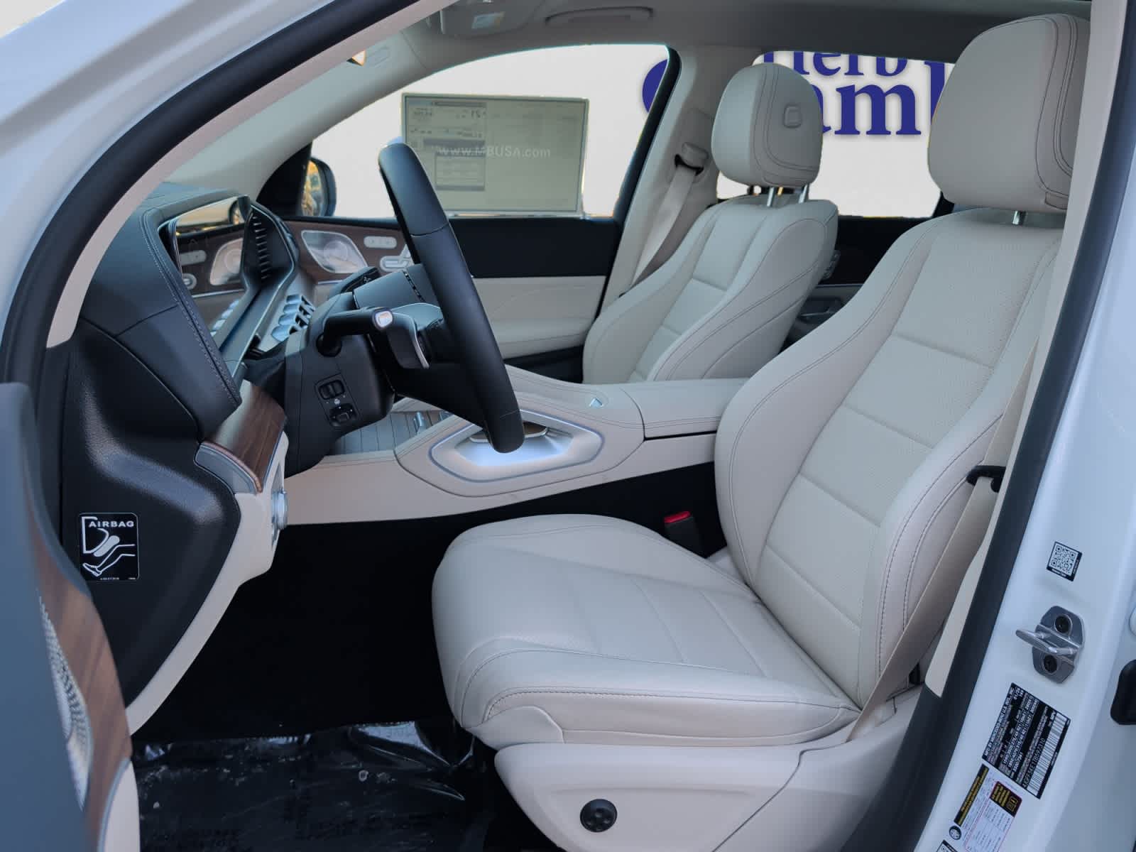 new 2026 Mercedes-Benz GLS 450 car
