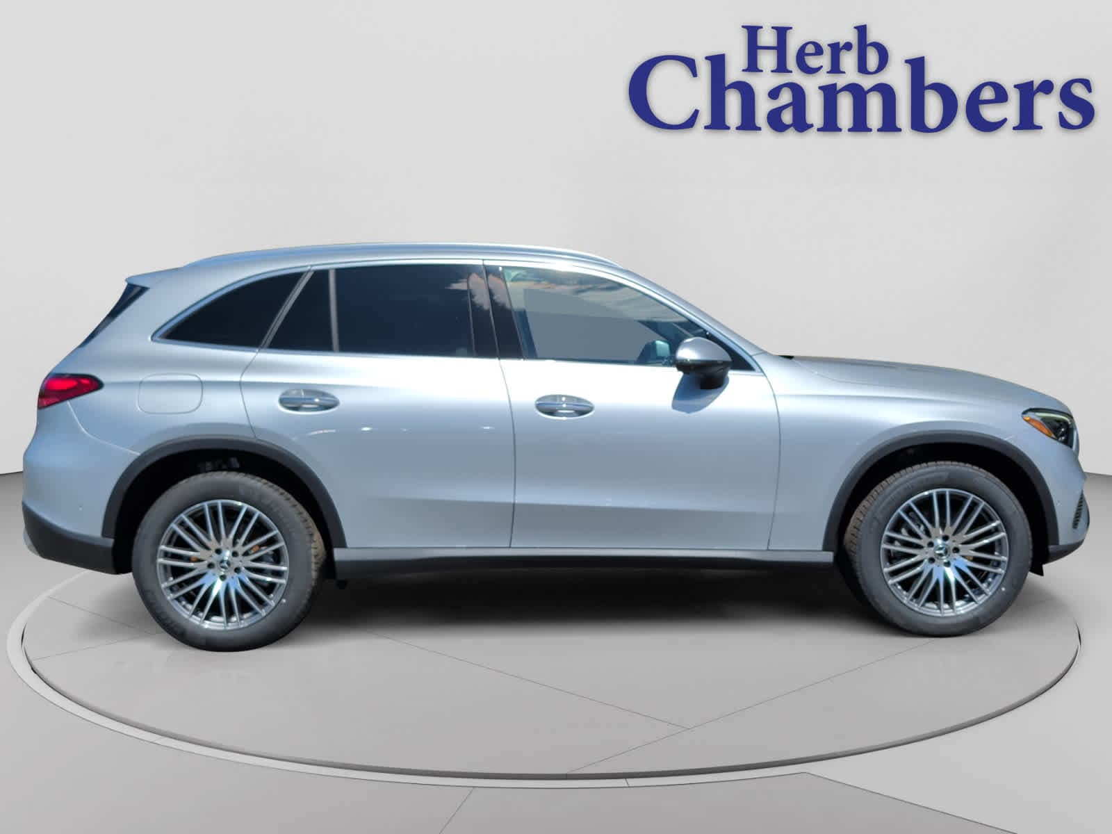 new 2026 Mercedes-Benz GLC 300 car