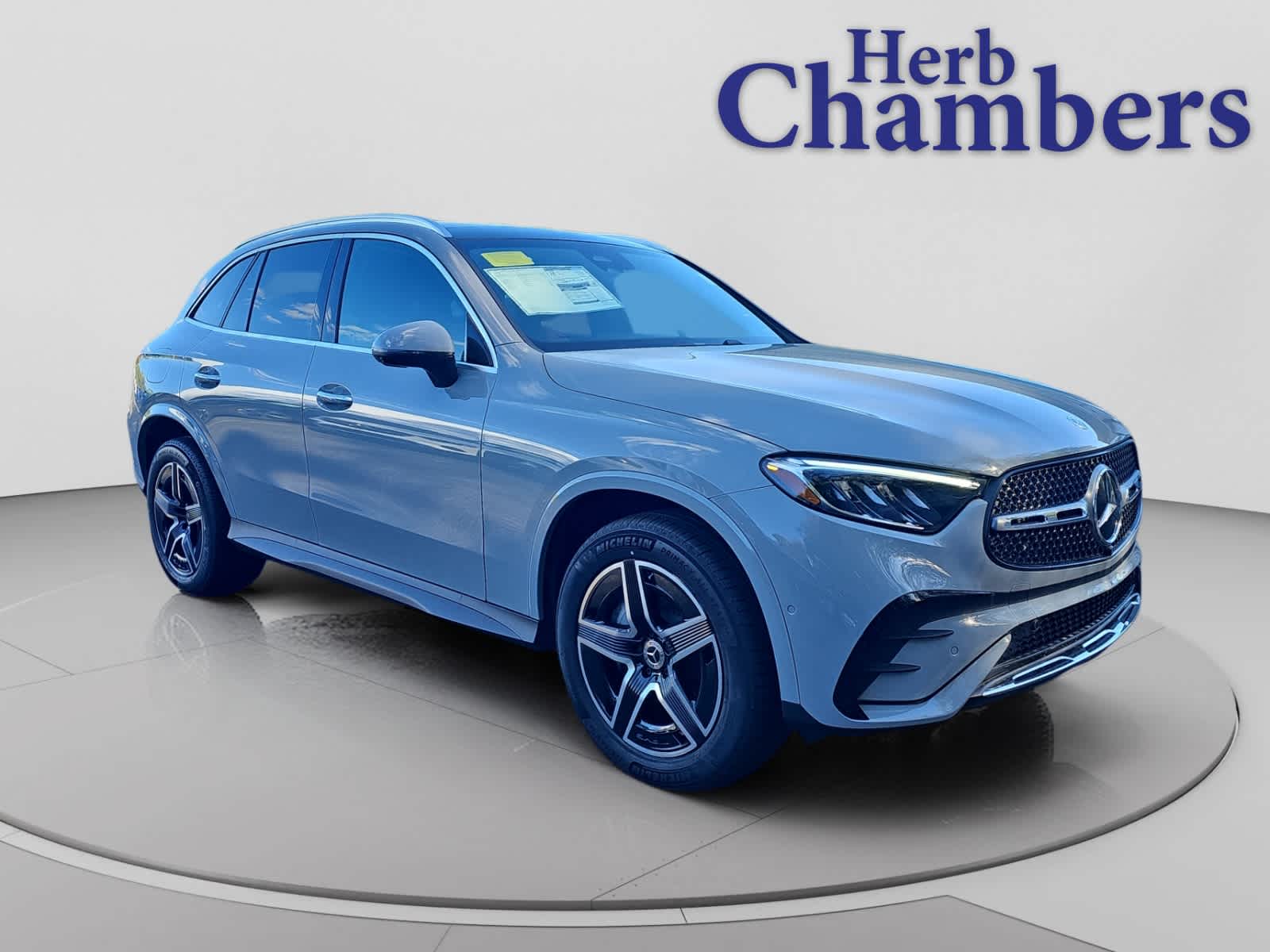 new 2026 Mercedes-Benz GLC 300 car