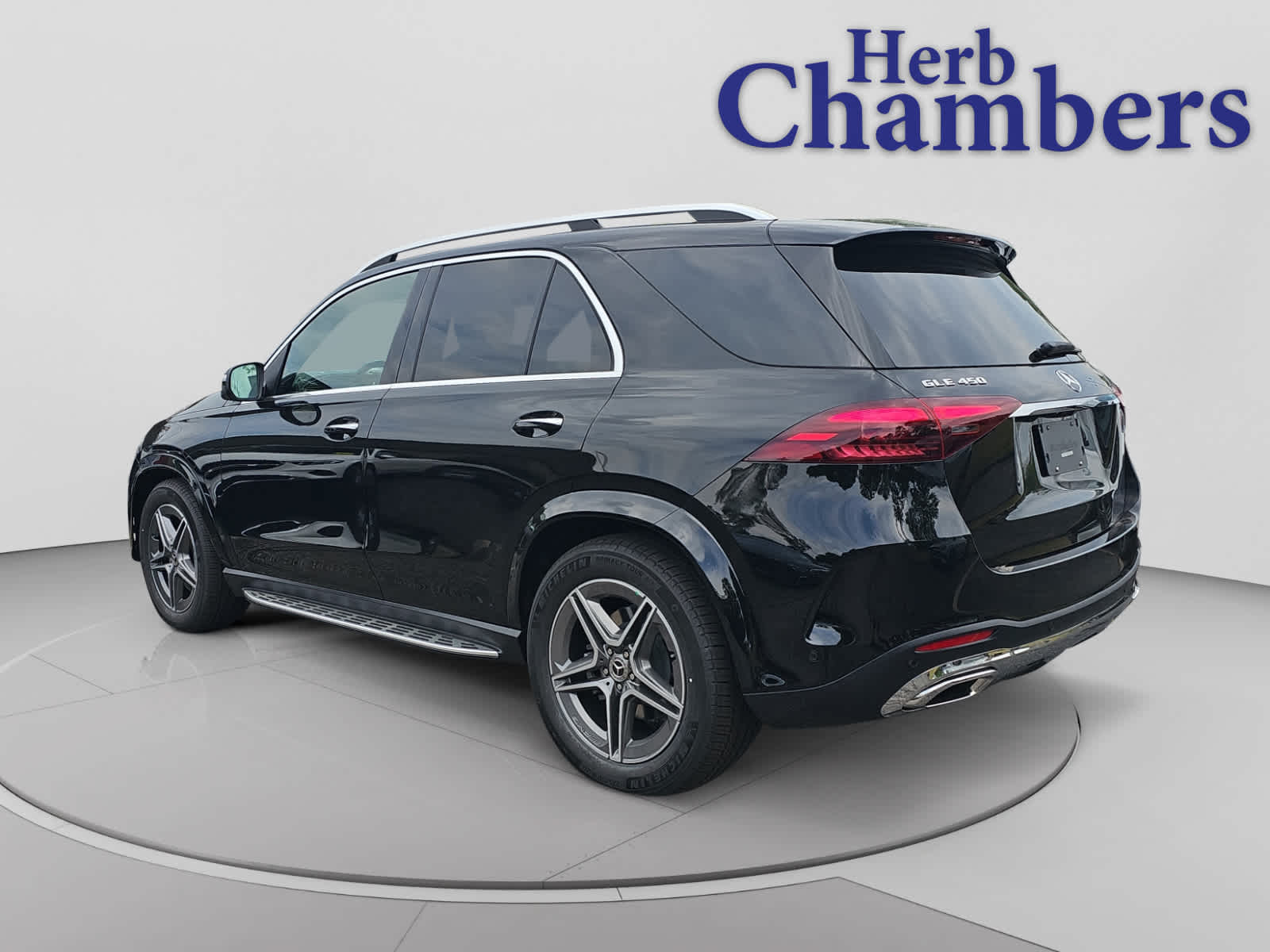 new 2026 Mercedes-Benz GLE 450 car