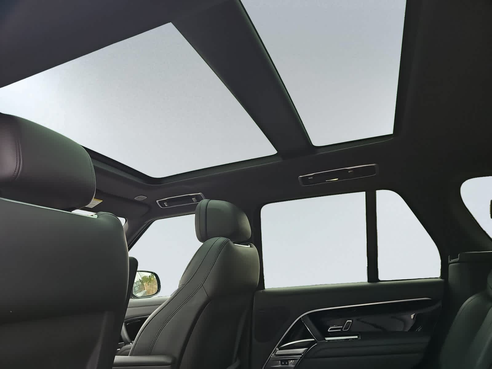 used 2023 Land Rover Range Rover car, priced at $88,998