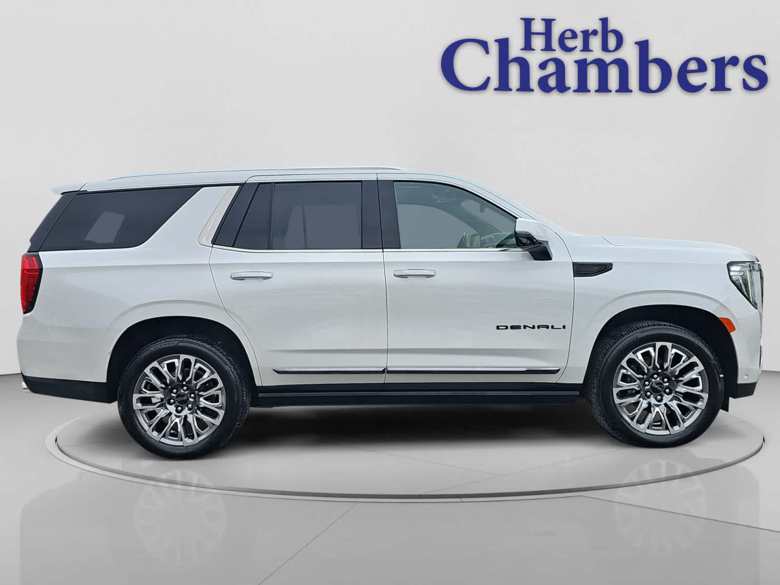 used 2024 GMC Yukon car, priced at $79,998