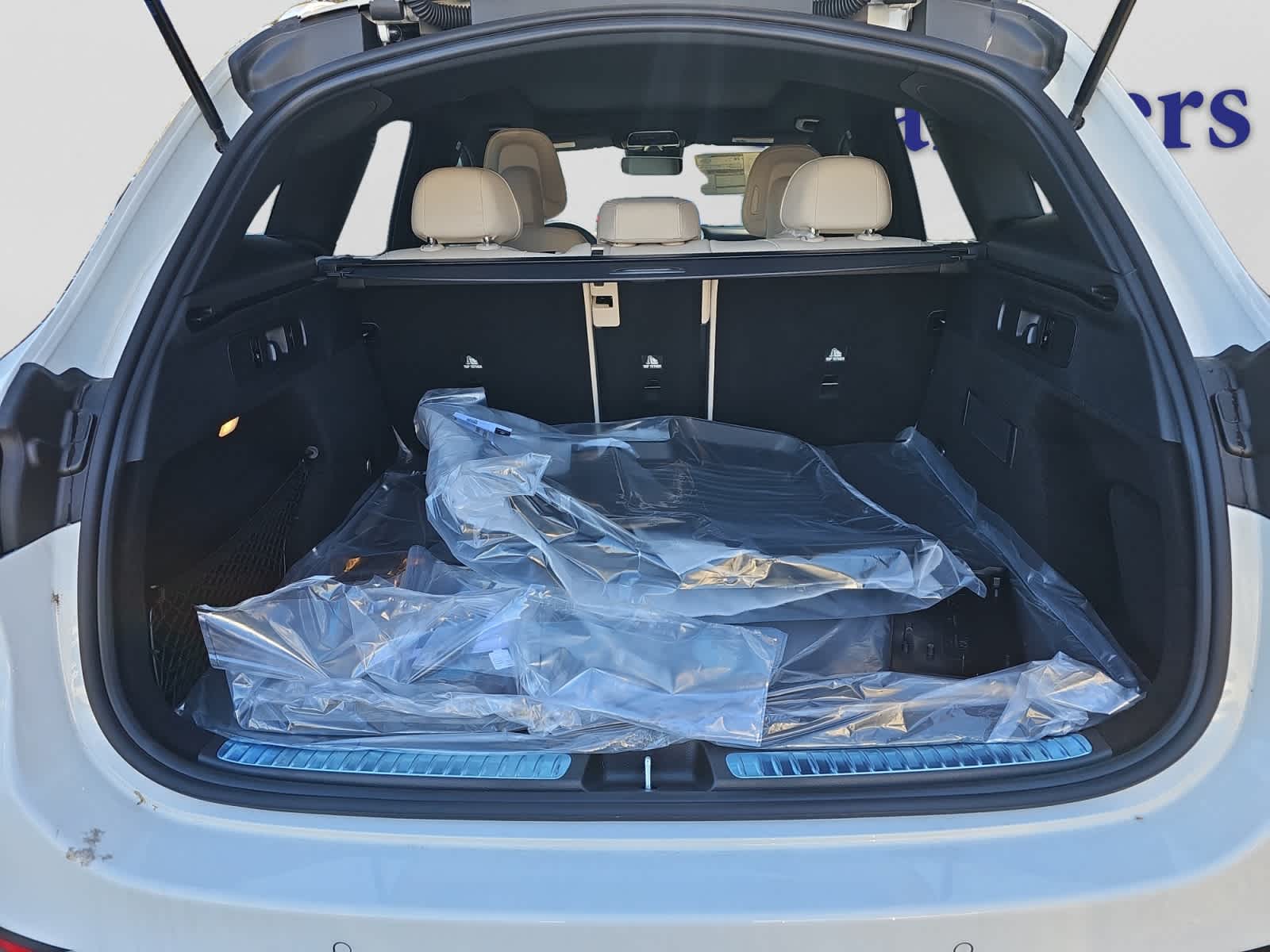 new 2026 Mercedes-Benz GLC 300 car