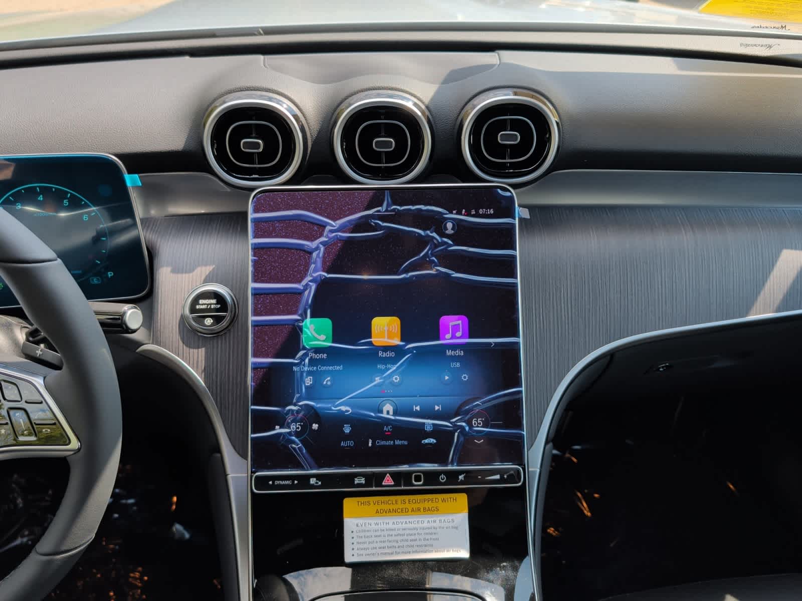 new 2026 Mercedes-Benz GLC 300 car