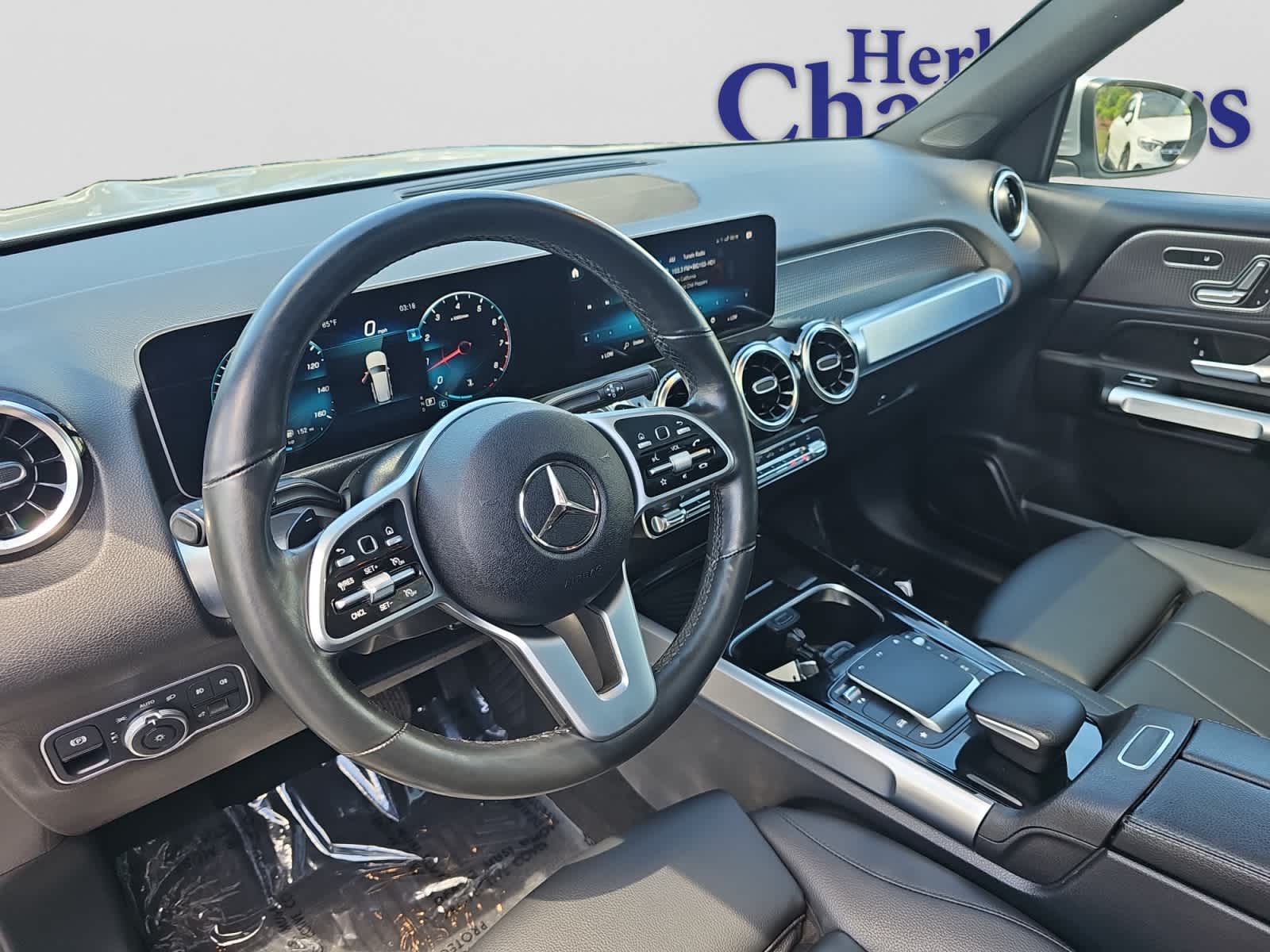 used 2021 Mercedes-Benz GLB 250 car, priced at $25,498
