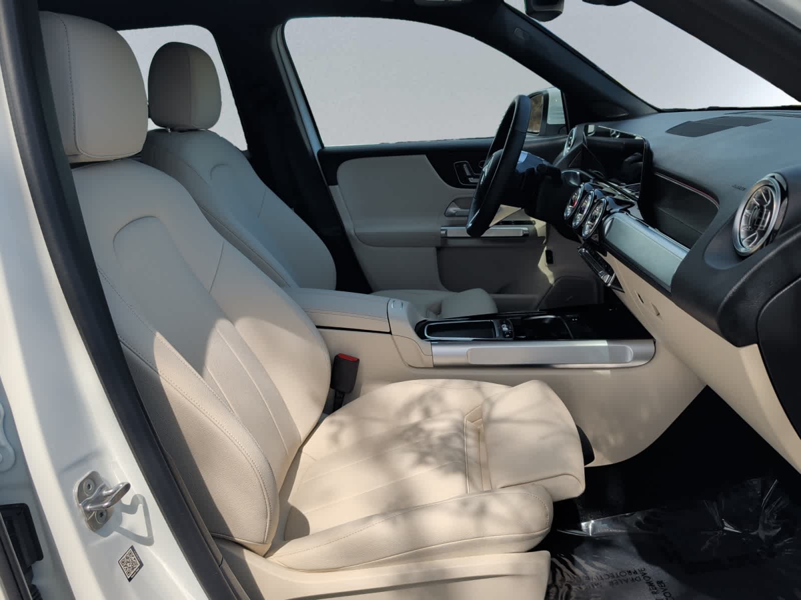 used 2026 Mercedes-Benz GLB 250 car, priced at $44,498