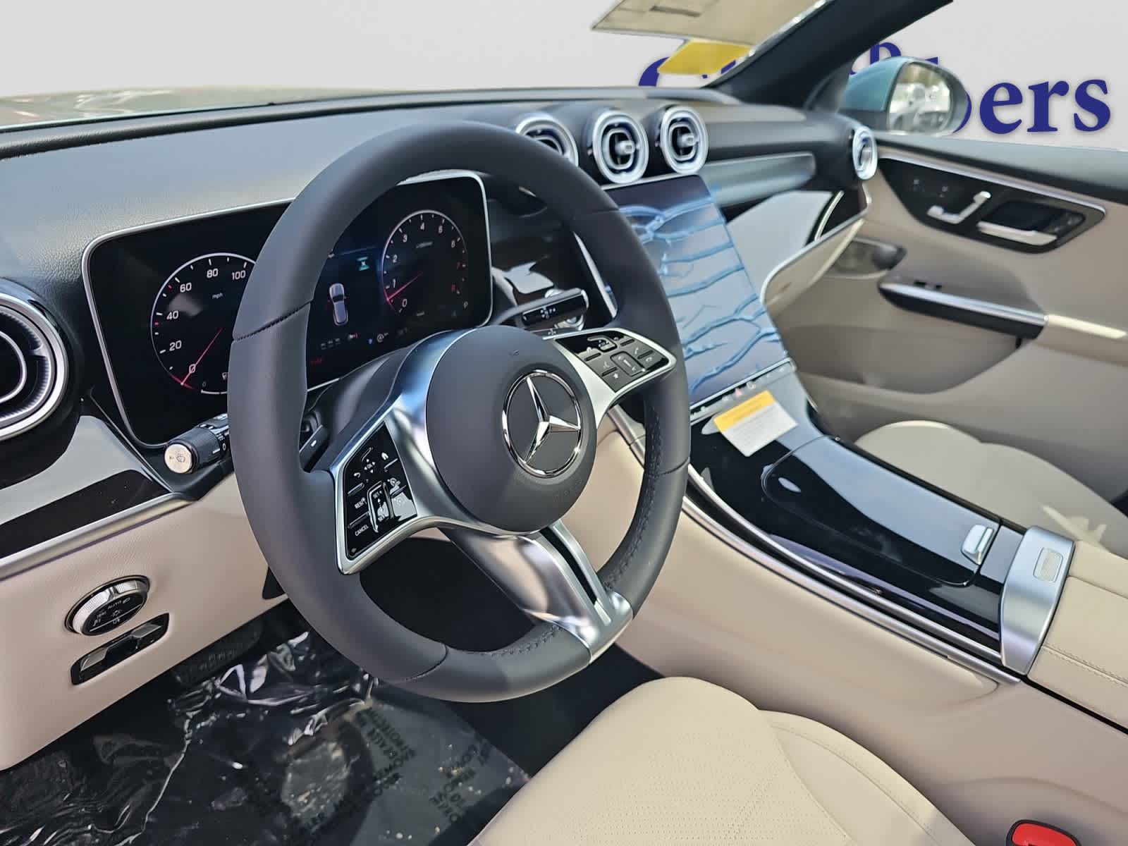 new 2026 Mercedes-Benz GLC 300 car