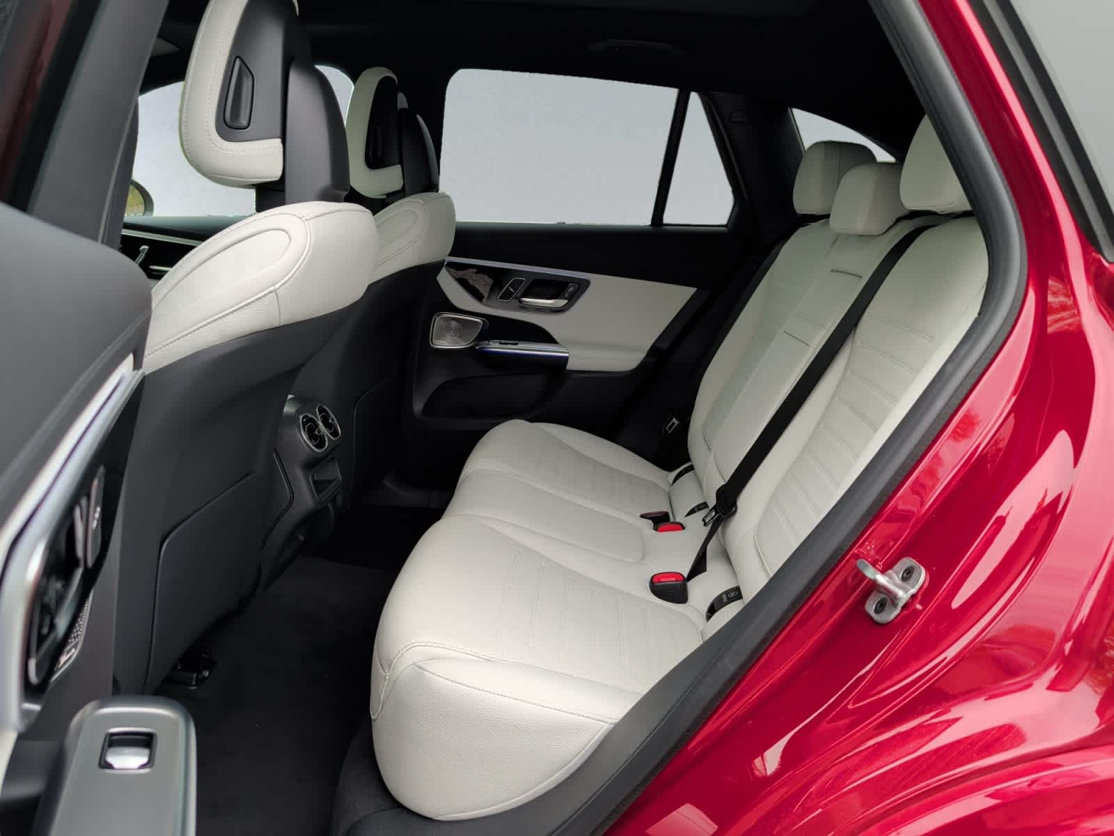 new 2026 Mercedes-Benz GLC 300 car